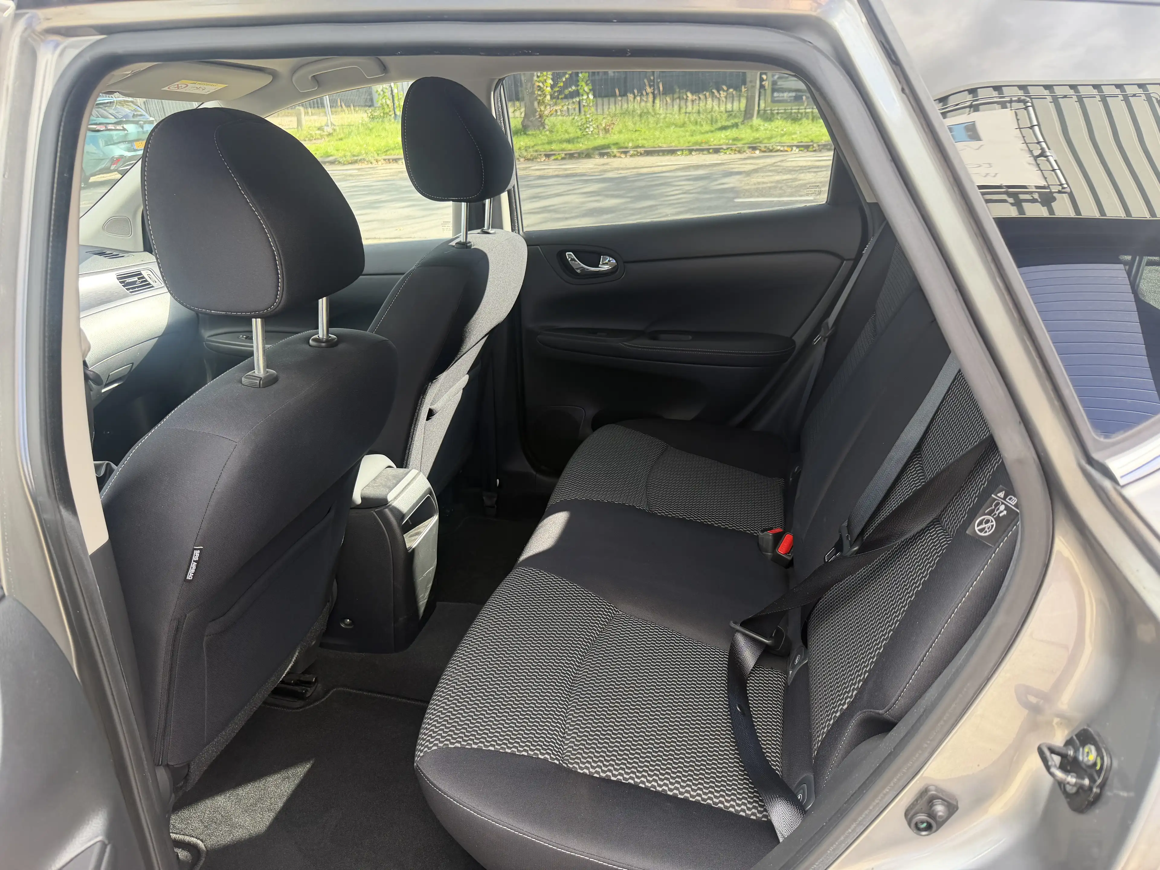 Nissan Pulsar 1.2 DIG-T Connect Ed| 1ste Eig| Camera| Cruise| — photo 12