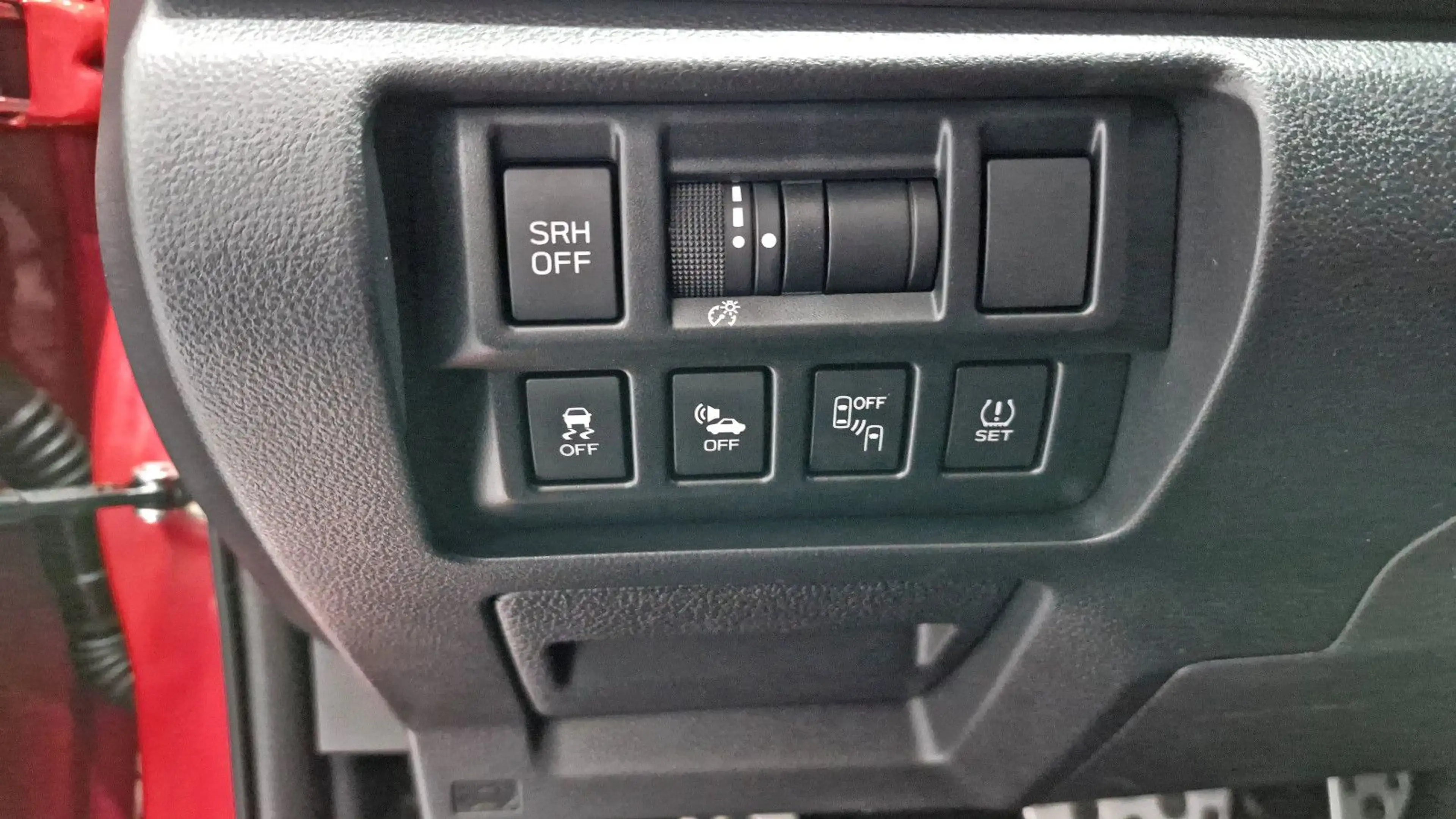 Subaru XV 2.0i e-Boxer Hybrid / Lineartronic Comfort — photo 12