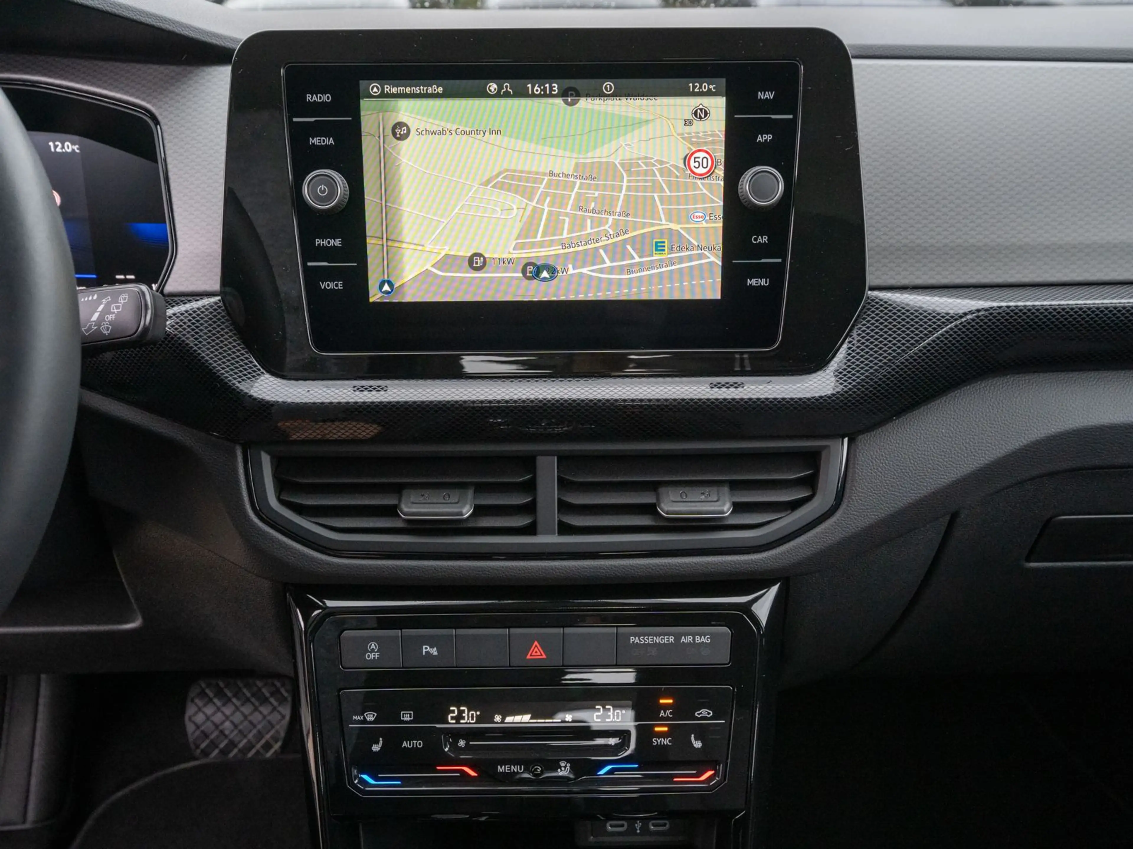 Volkswagen T-Cross Life 1.5 DSG LED Navi EFK ACC PDC SHZ — photo 13