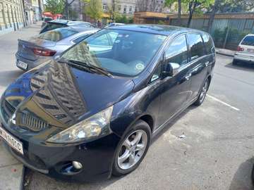 Grandis Invite 2,0 L DI-D Invite