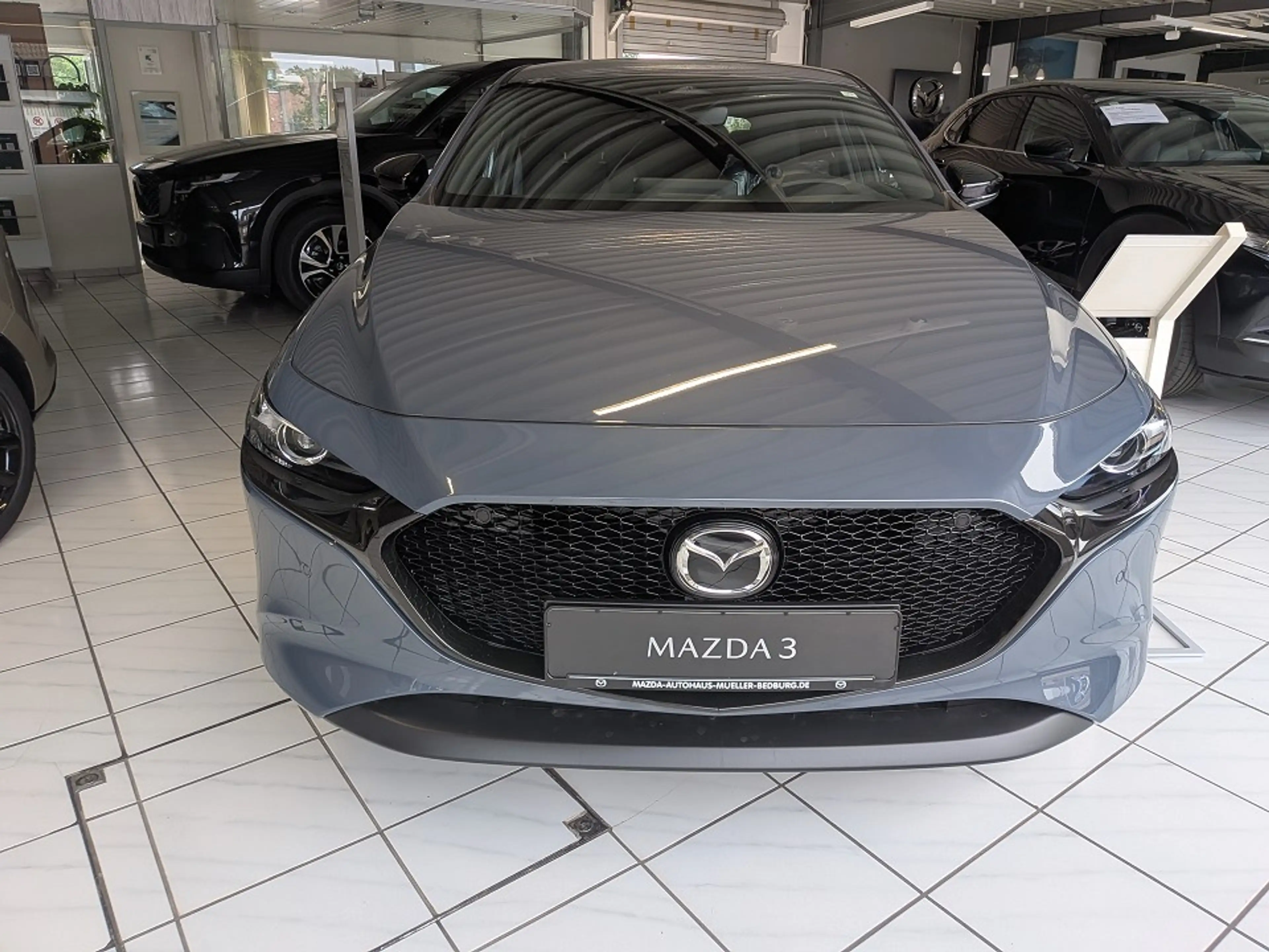 Mazda 3 2.5L e-SKYACTIV G 140ps Homura