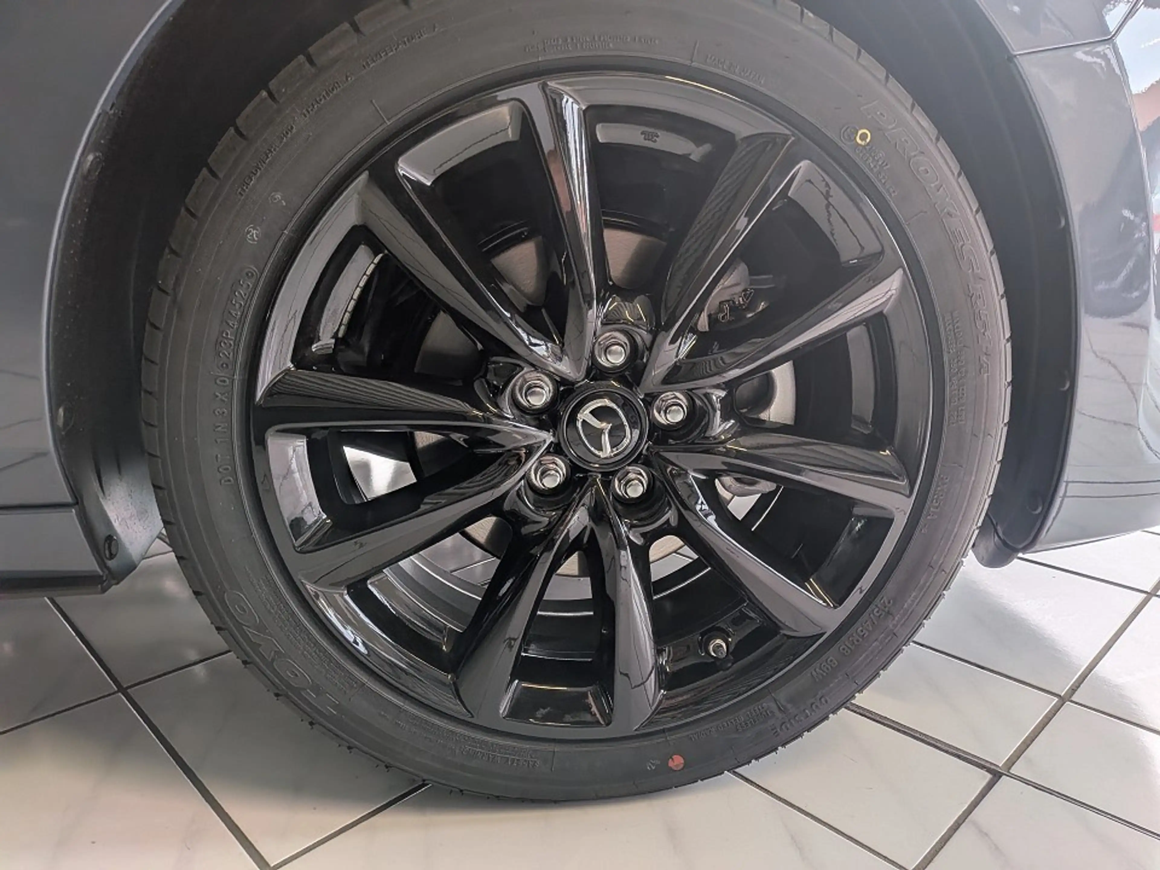 Mazda 3 2.5L e-SKYACTIV G 140ps Homura — photo 8