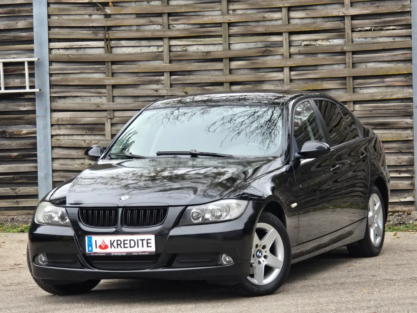 BMW 318 i Top* Kredit* Automatik*Sitzheizung*Neues Pickerl Nero - 1