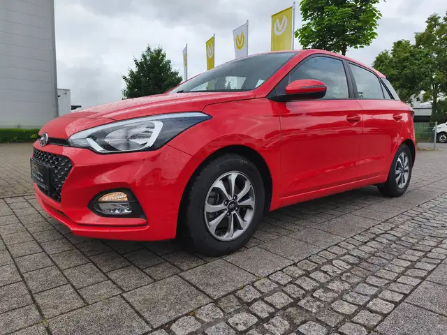 Hyundai i20 blue 1.0 T GDI 100 PS Trend/Klima/Sitzhzg/