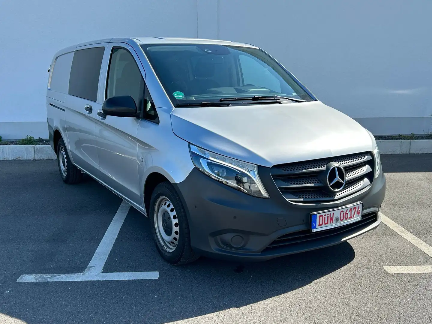 Mercedes-Benz Vito Mixto 114 CDI lang *LED*Klima*Navi*Kamera* Silber - 1