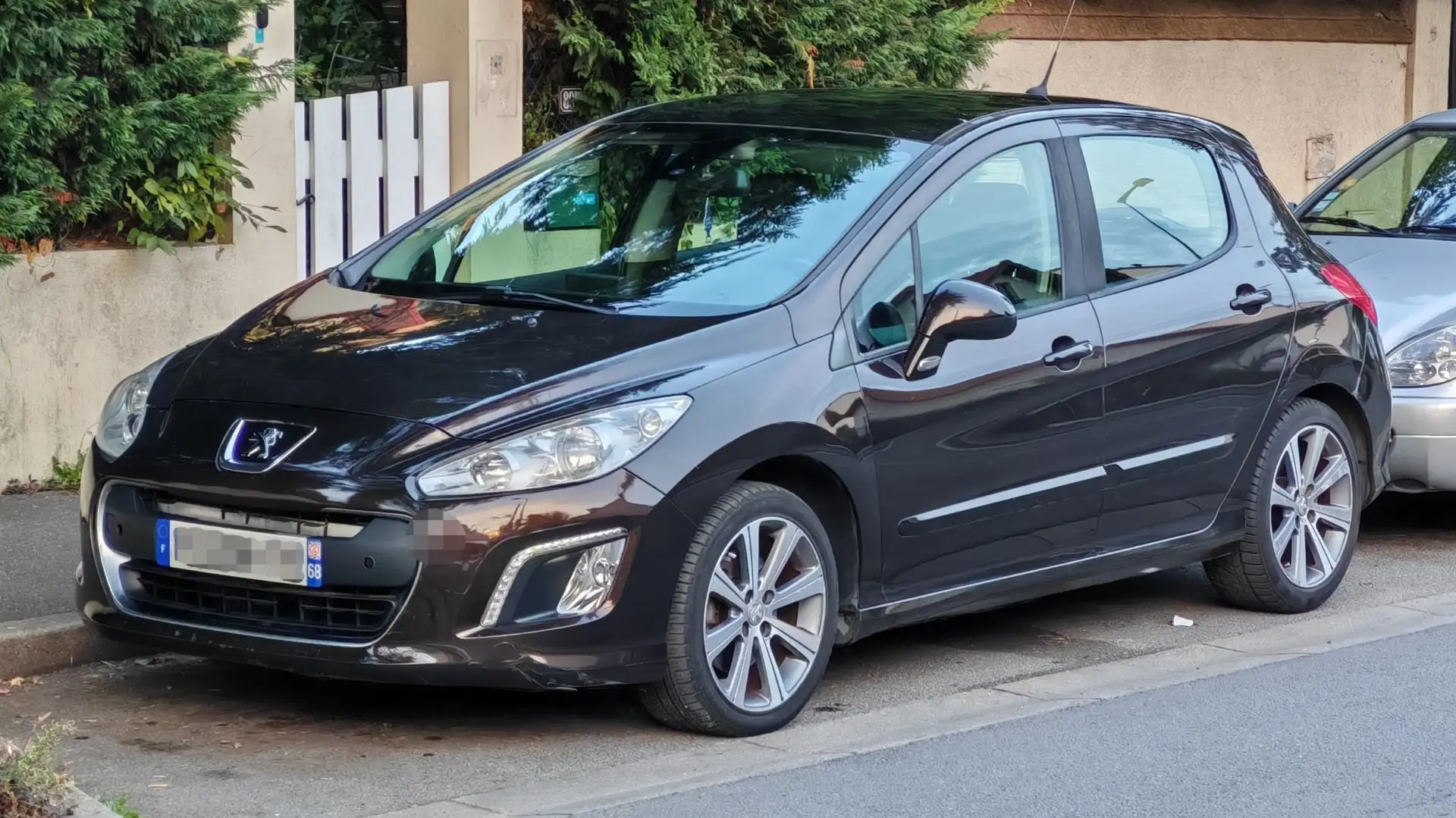 Peugeot 308 2.0 HDi 150ch FAP Féline - 2