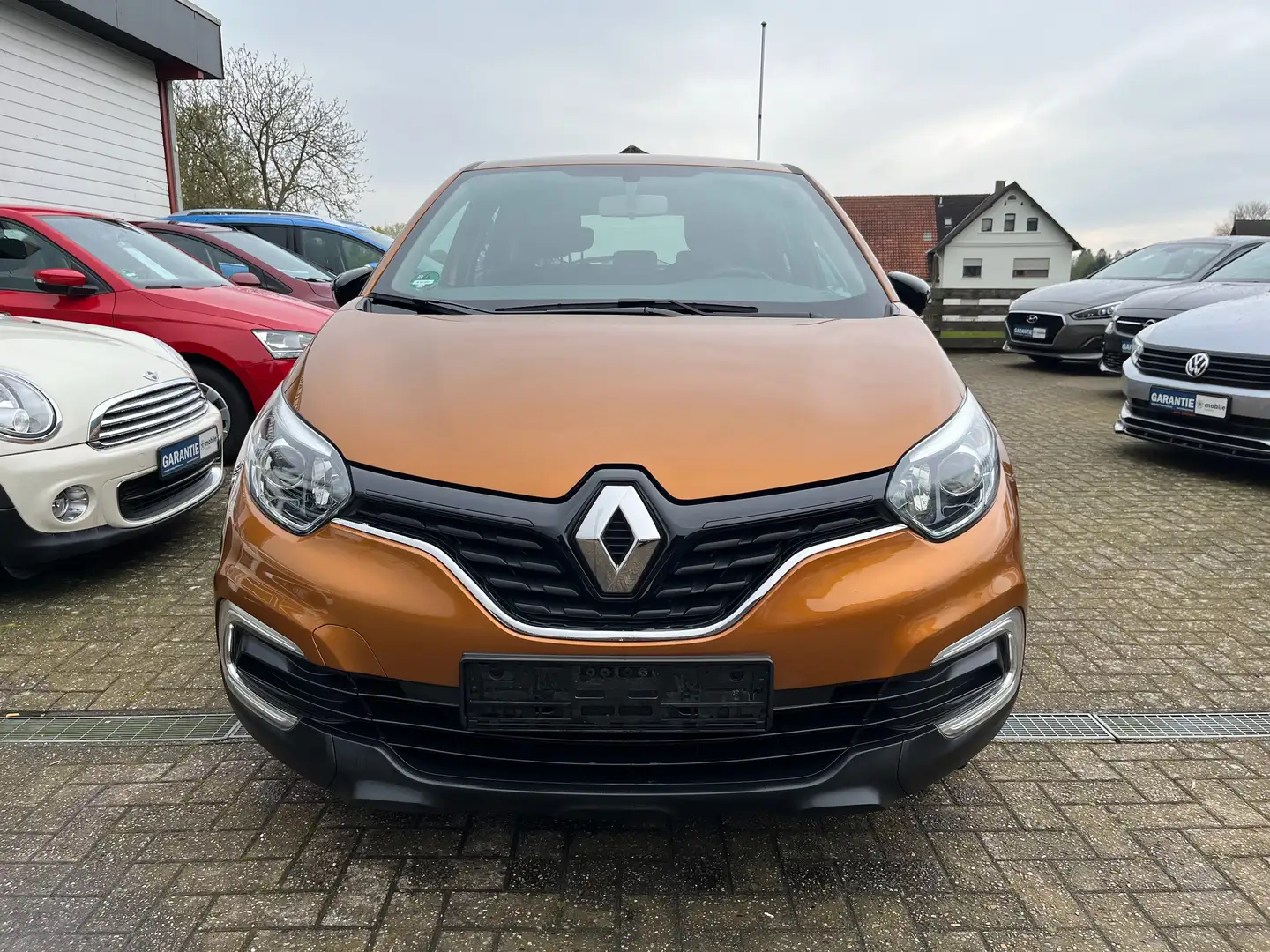 Renault Captur Limited Orange - 2