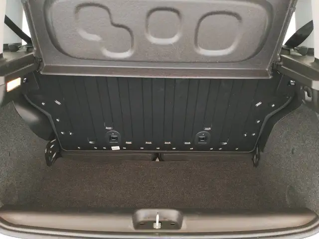 Fiat Panda view 12