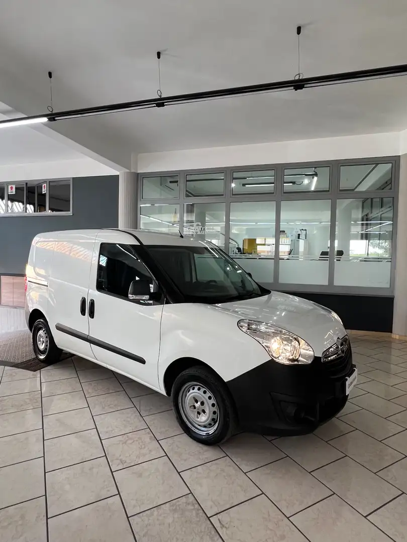 Opel Combo Opel combo 1.3 Wit - 1