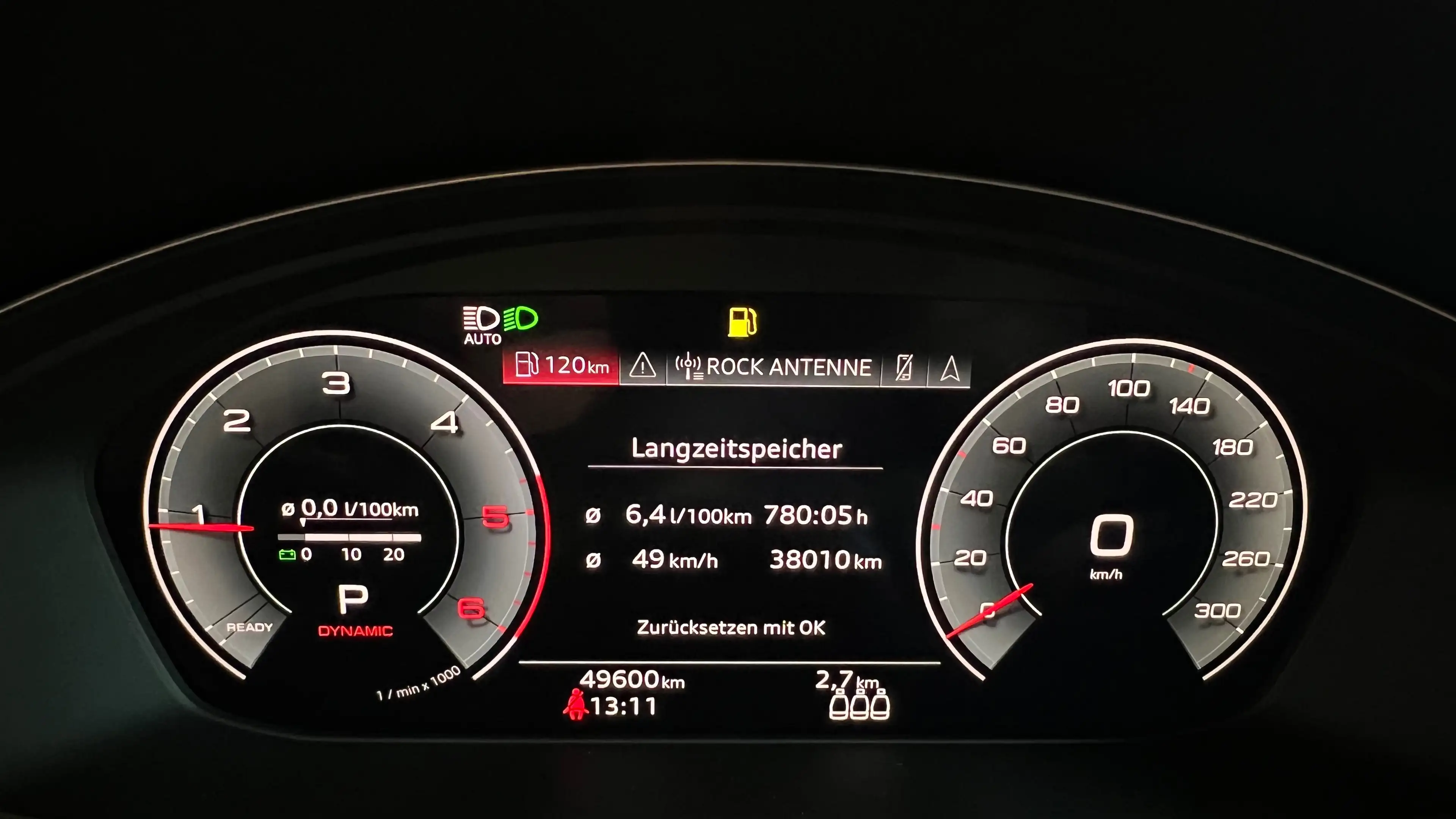 Audi A4 allroad 40 TDI quattro Memory, AHK, Kamera — photo 11