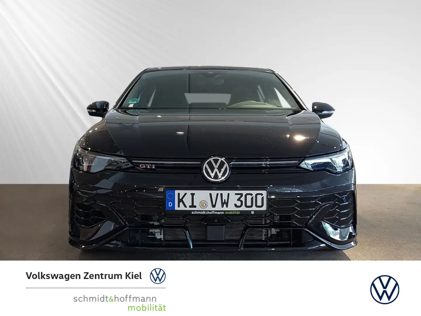 Volkswagen Golf VIII GTI Clubsport 2.0 TSI PANO+NAVI+SITZHZ Klima Schwarz - 2