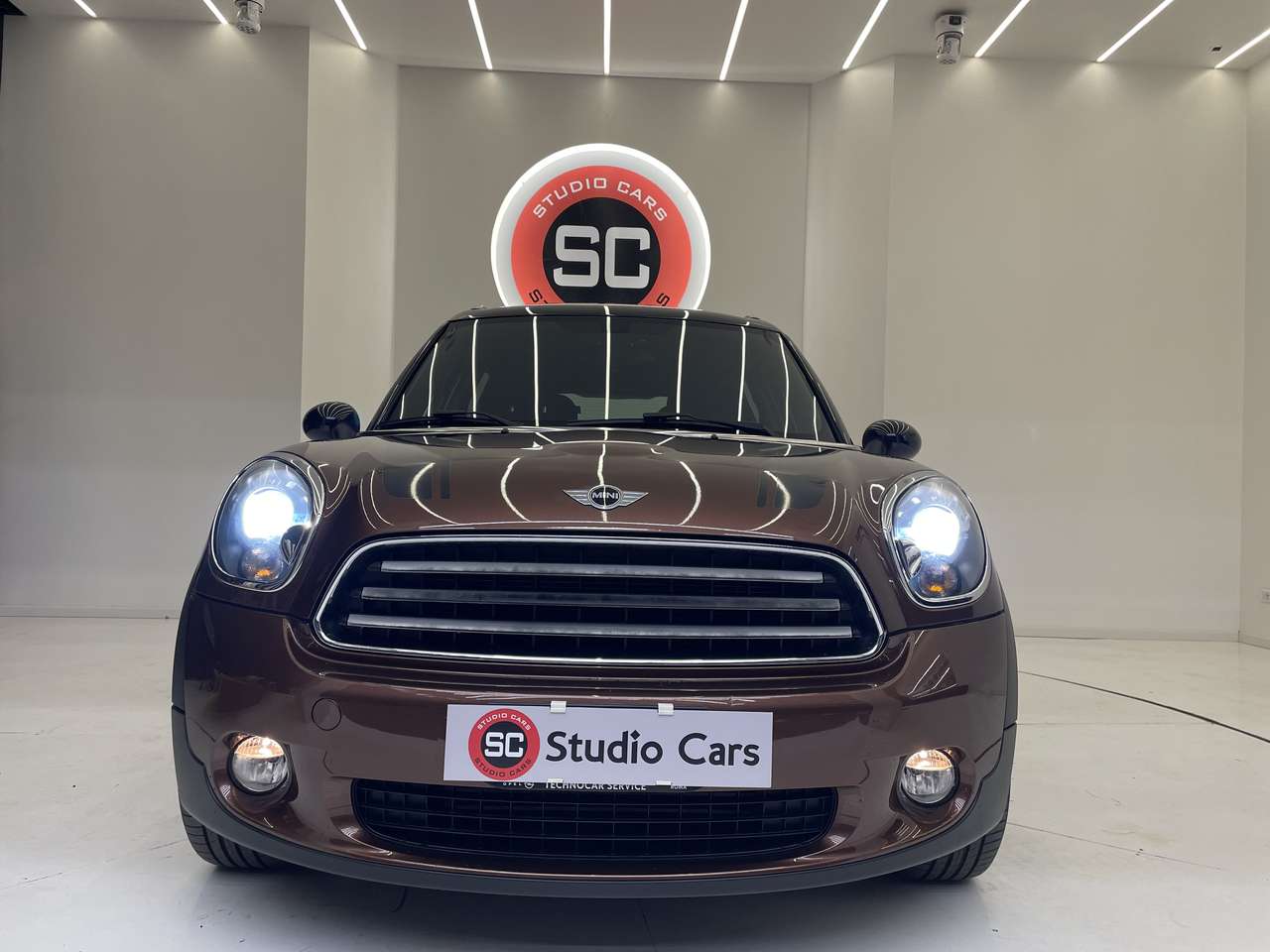 MINI Cooper D Countryman 1.6 Business E6