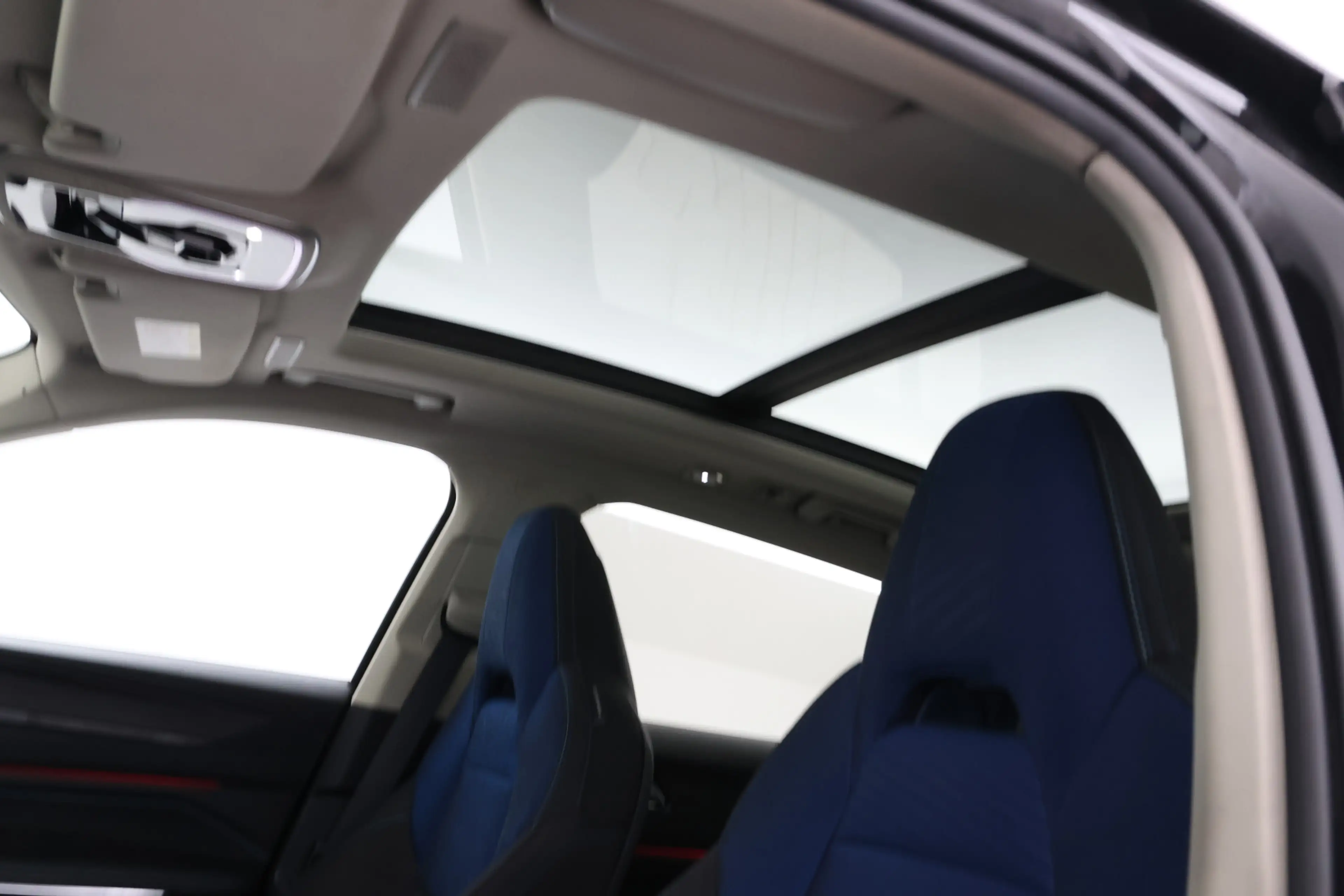 Lynk & Co 01 1.5 360 graden climate! — photo 40