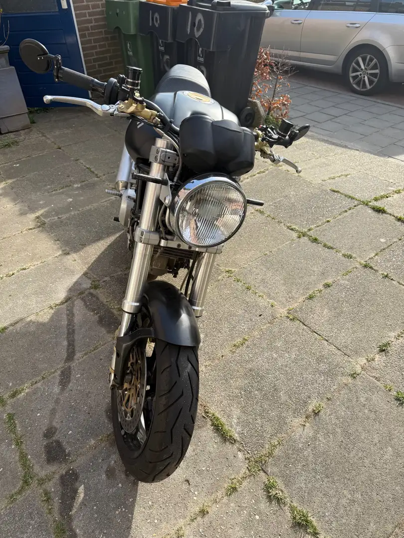 Ducati Monster 750 Dark Noir - 2