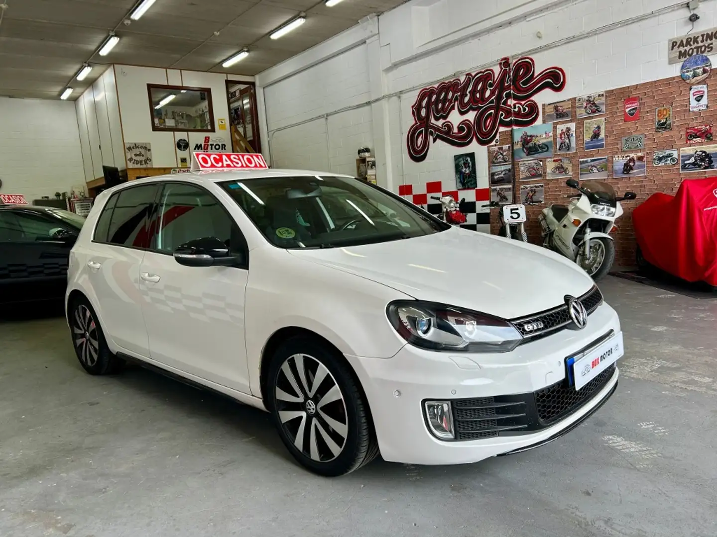 Volkswagen Golf Berlina Manual de 5 Puertas Blanc - 2