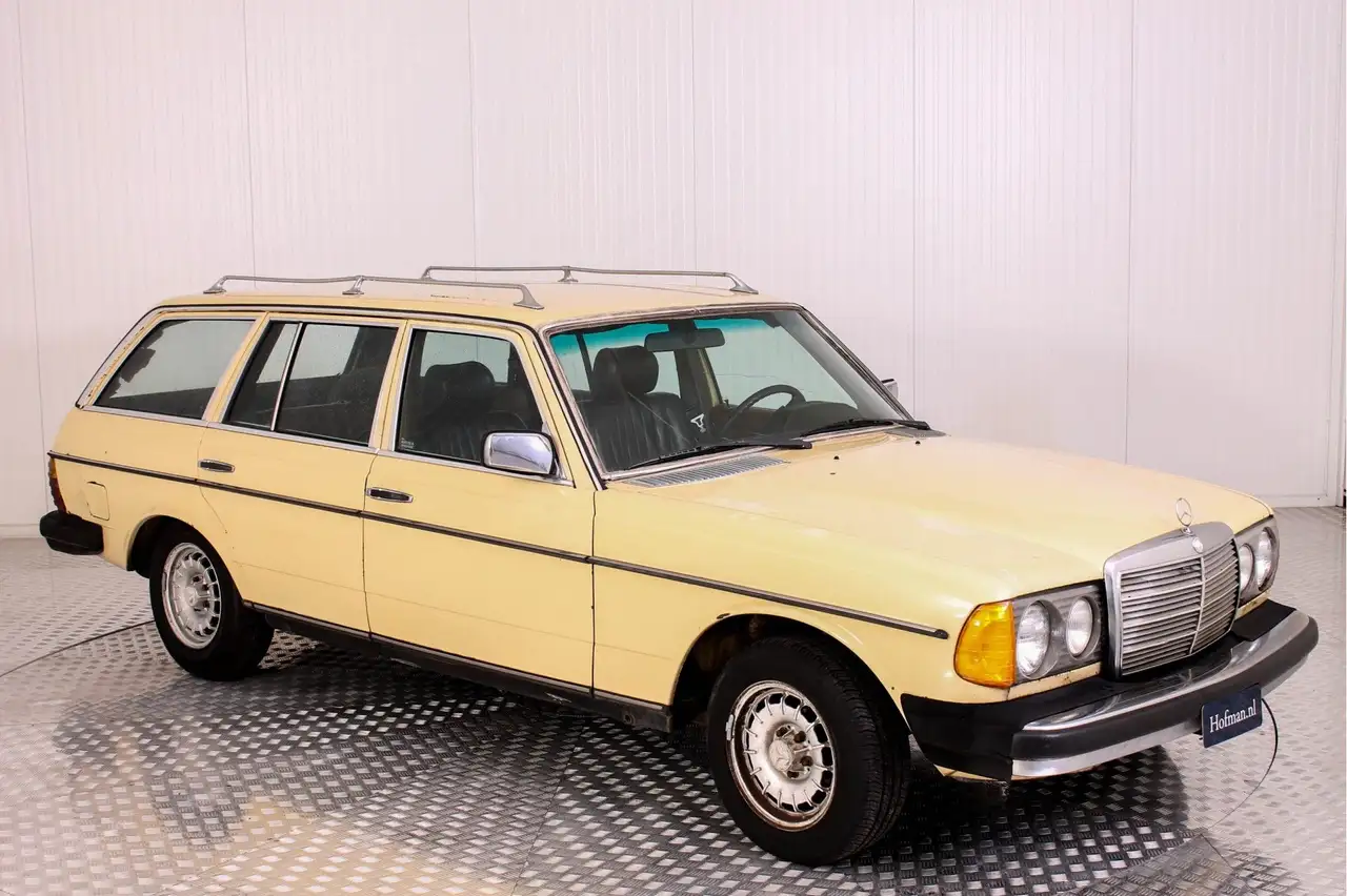Mercedes-Benz 200 300 TD Automaat, foto 9