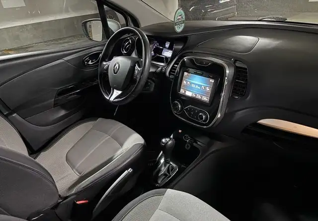 Renault Captur view 6