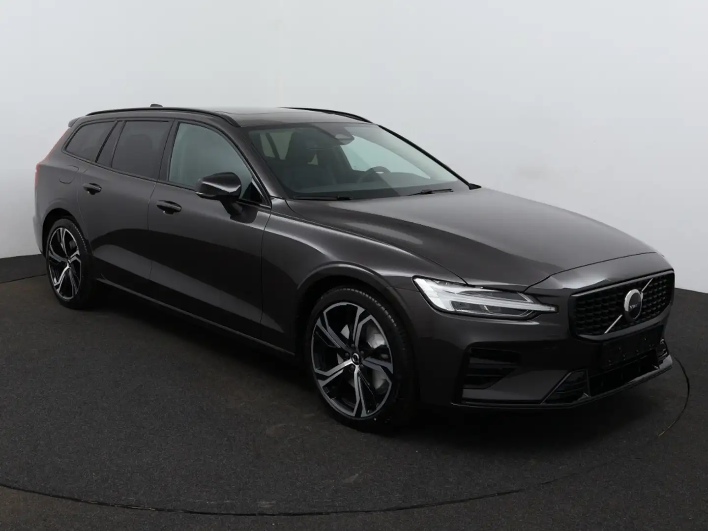 Volvo V60 B4 Plus Dark | 19"LM | Panoramadak Grey - 2