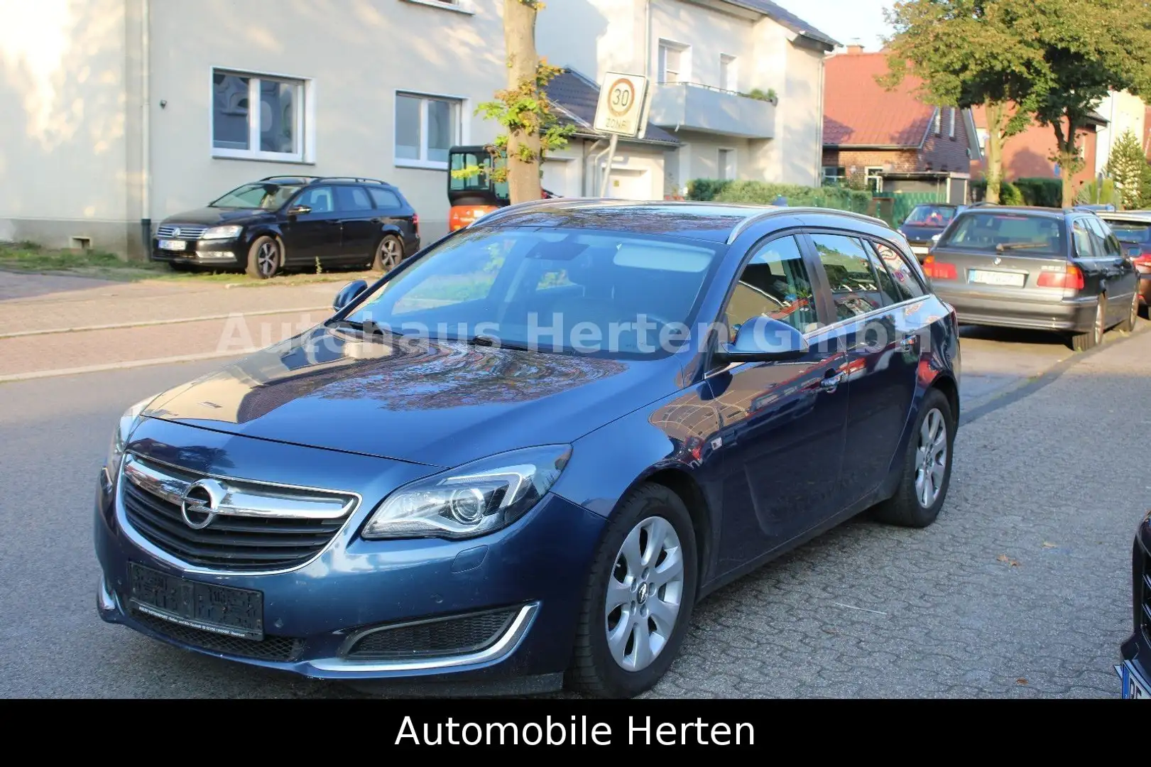 Opel Insignia A 2.0 CDTI*KOMBI*NAVI*XENON*RFK*EURO6! Bleu - 1