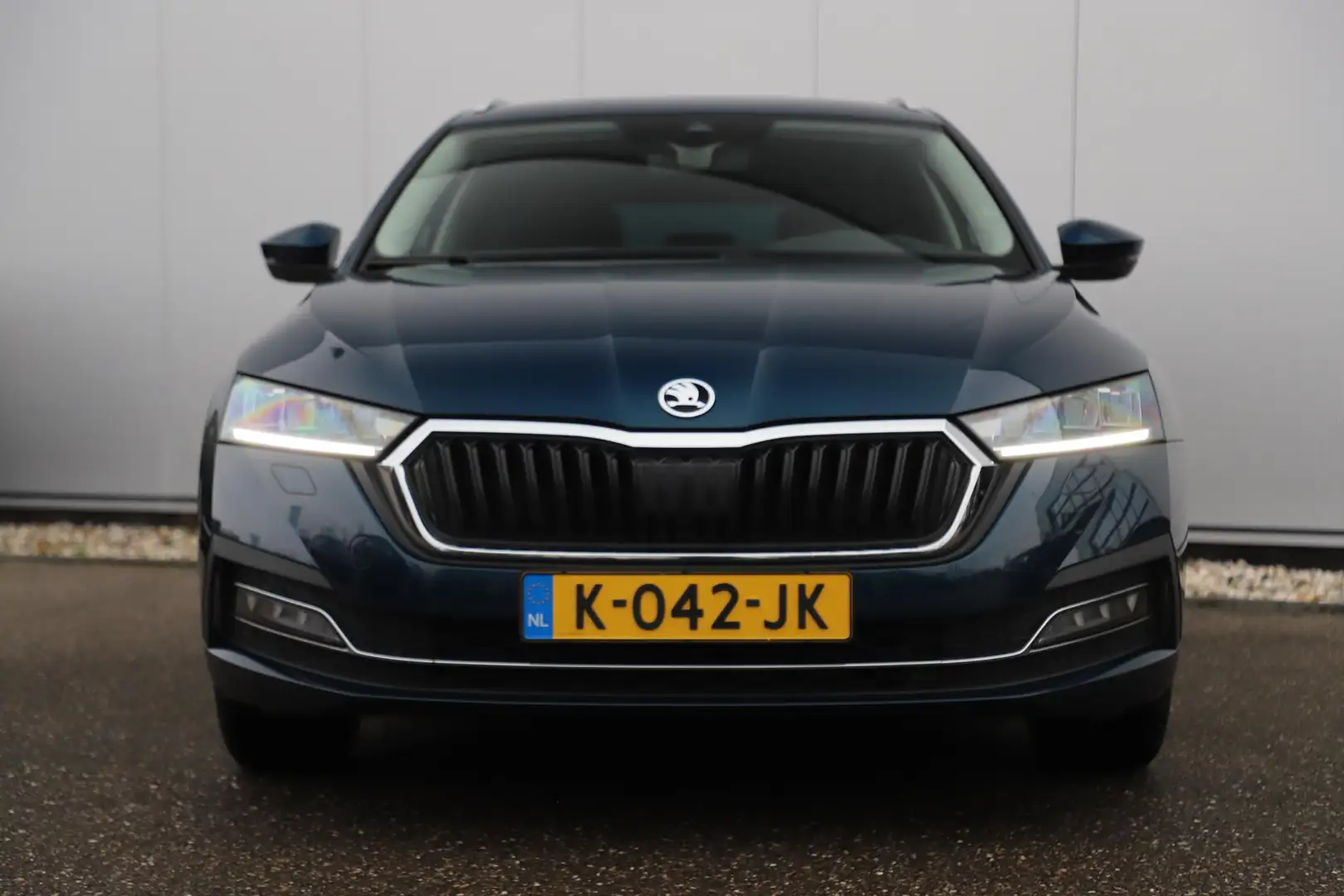 Skoda Octavia Combi 1.0 TSI Business Edition Plus 110PK |NAP| Vi Azul - 2