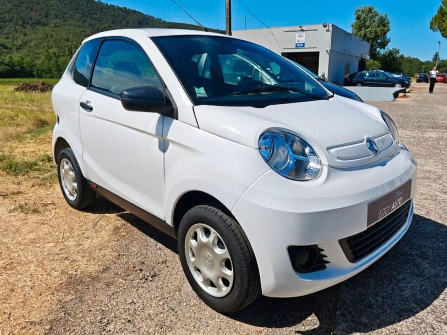 Aixam Білий - 2