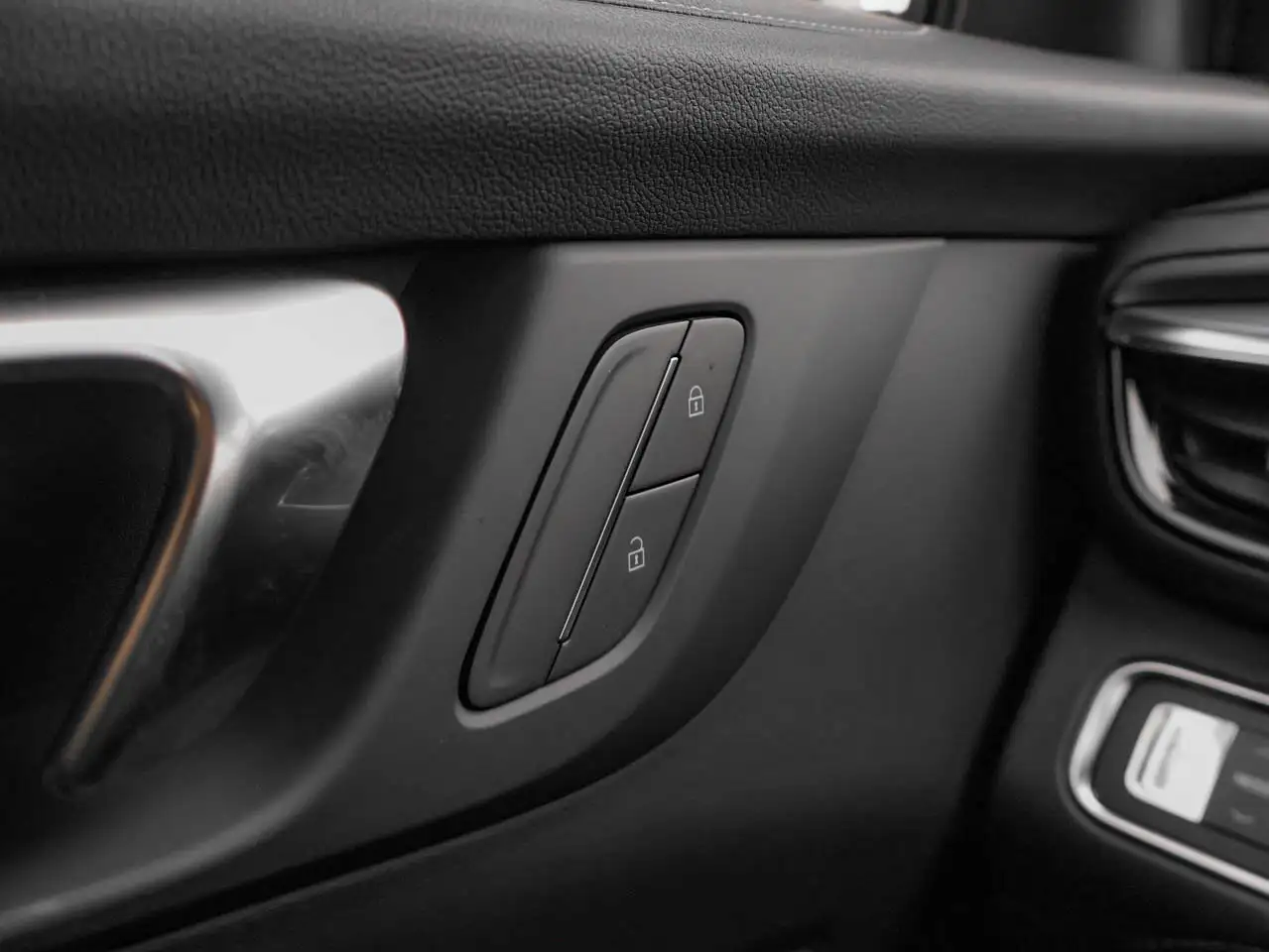 Buick Enclave снимка Buick Enclave