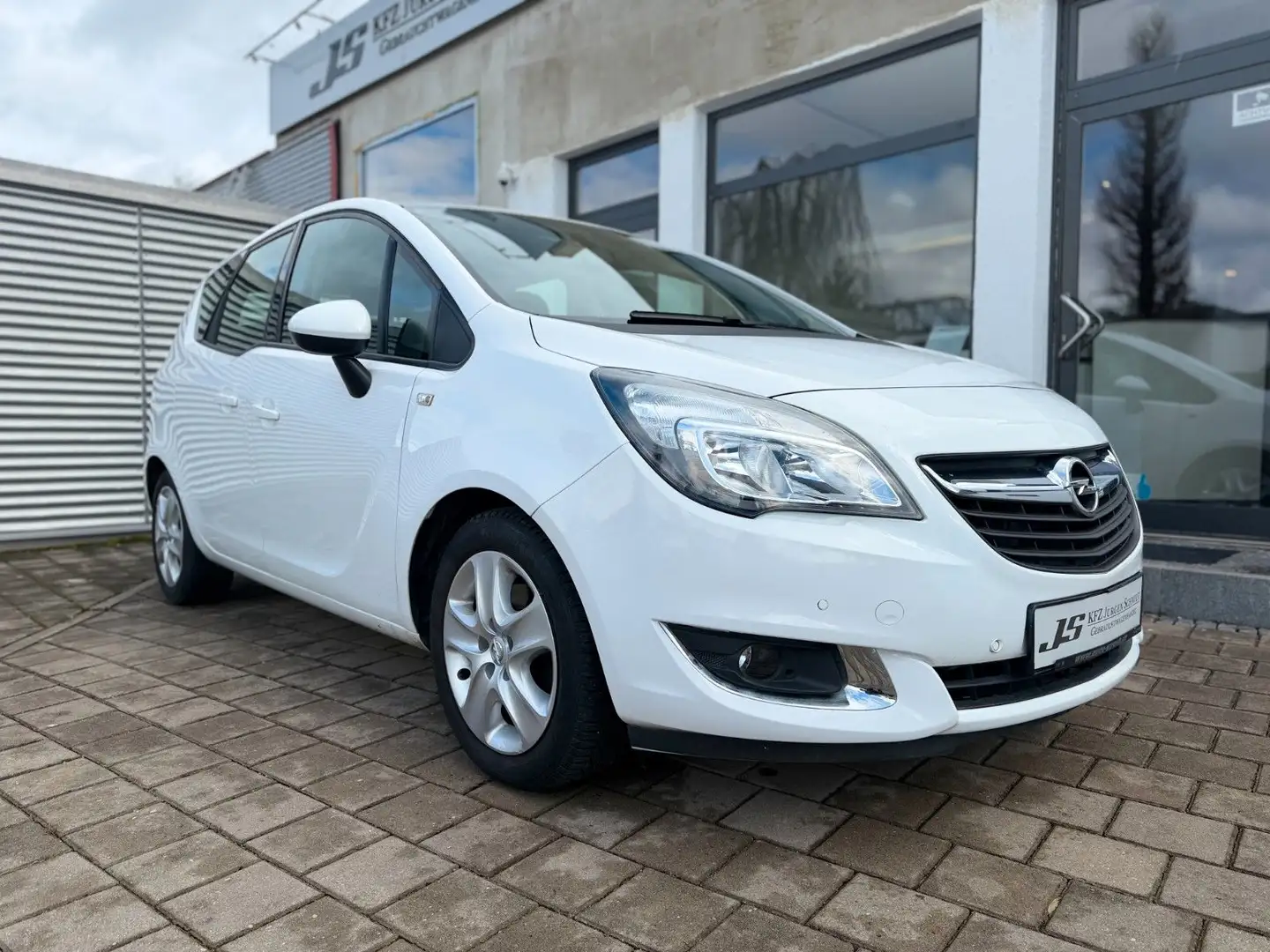 Opel Meriva B 1,4 Turbo Style SHZ beheiztes Lenkrad Weiß - 1