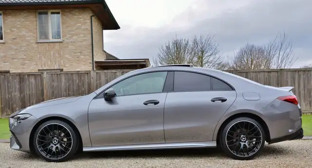 Mercedes-Benz CLA 180 AMG 7G-DCT**FACELIFT**45 AMG LOOK**FULL OPTION**