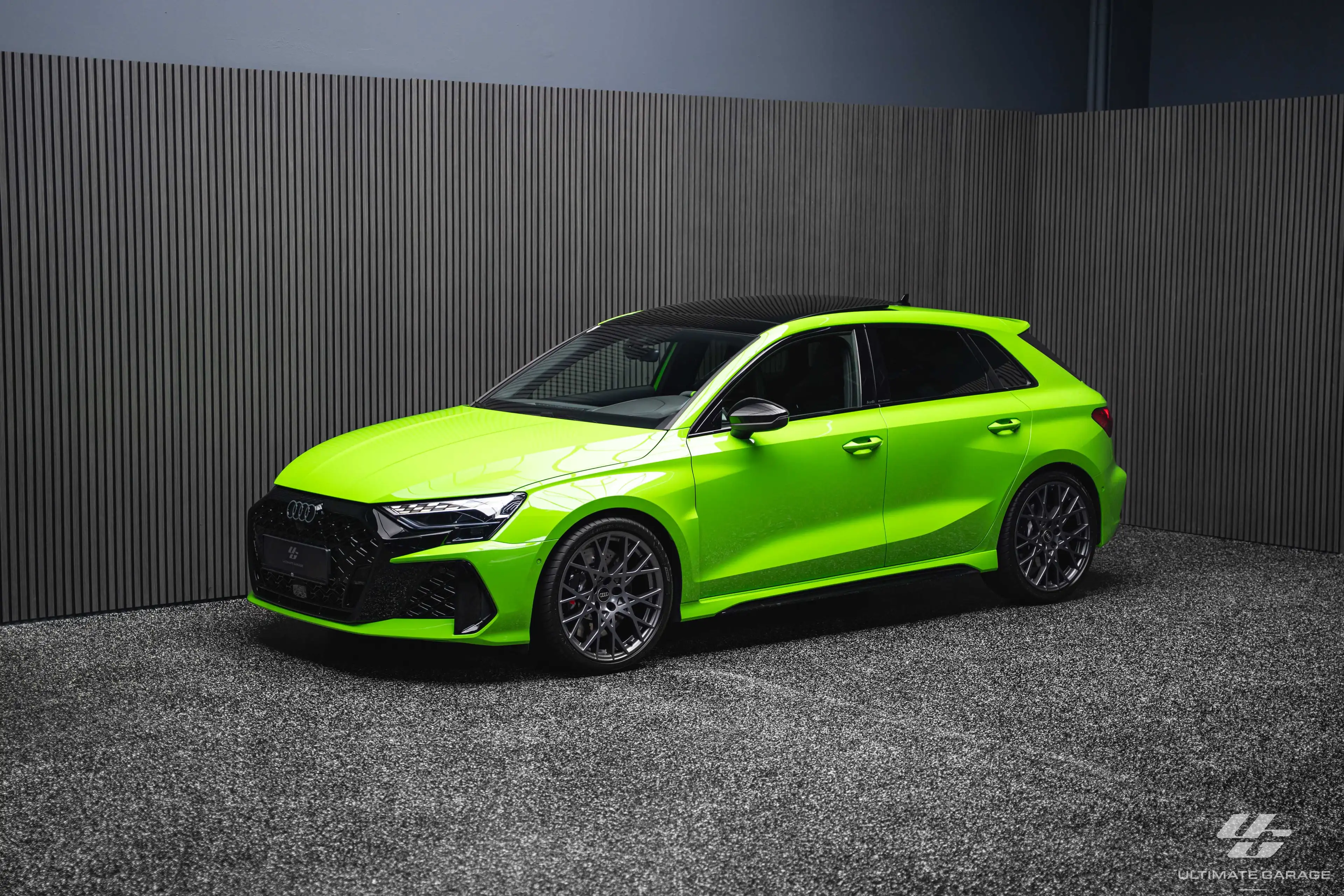 Audi RS3 2.5 TFSI quattro *SCHALENSITZE*MATRIX*KYALAMI GRÜN*TAUSCH*FINANZIERUNG*