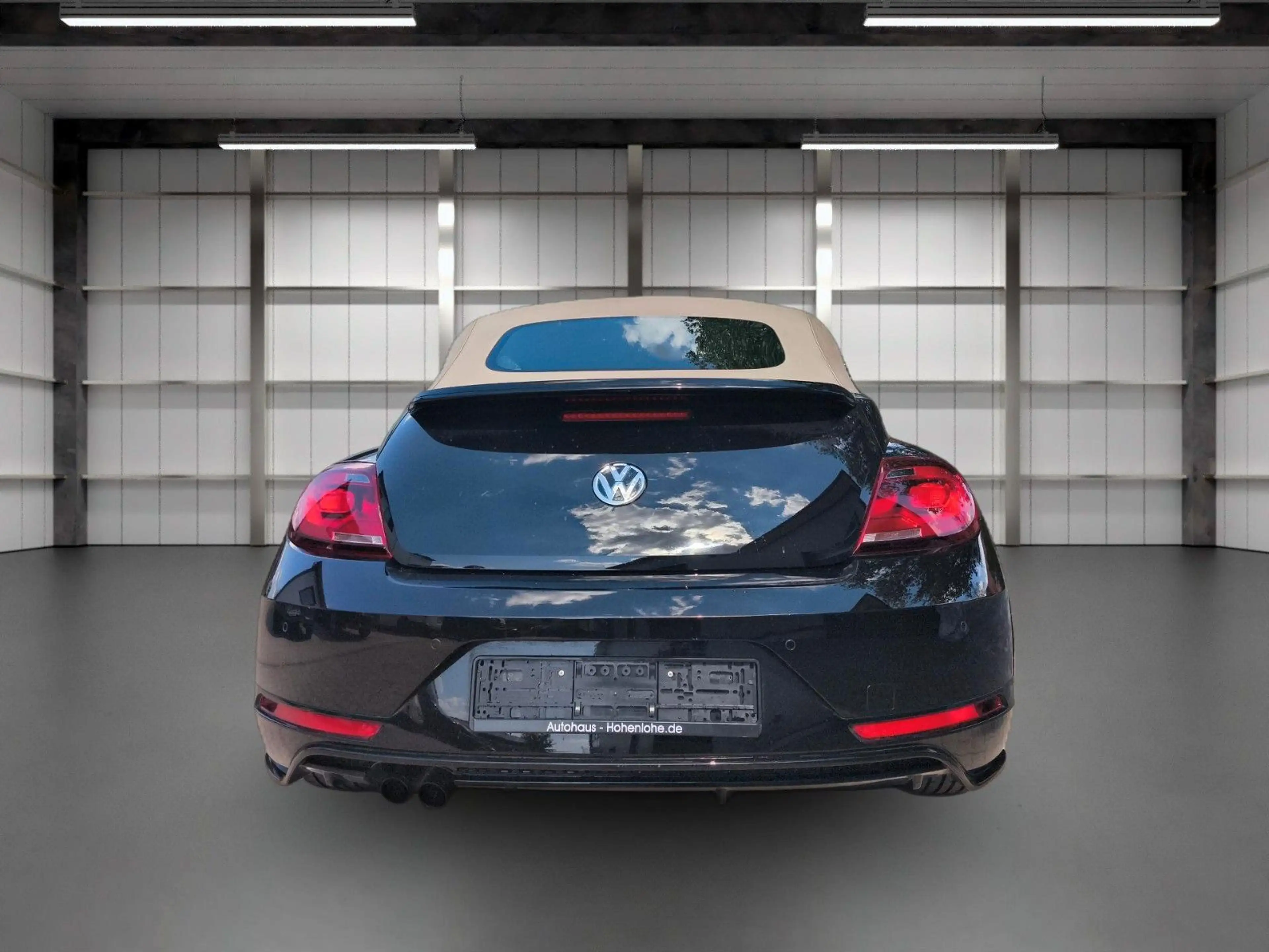 Volkswagen Beetle Cabriolet R-Line TOP ZUSTAND!! — photo 5