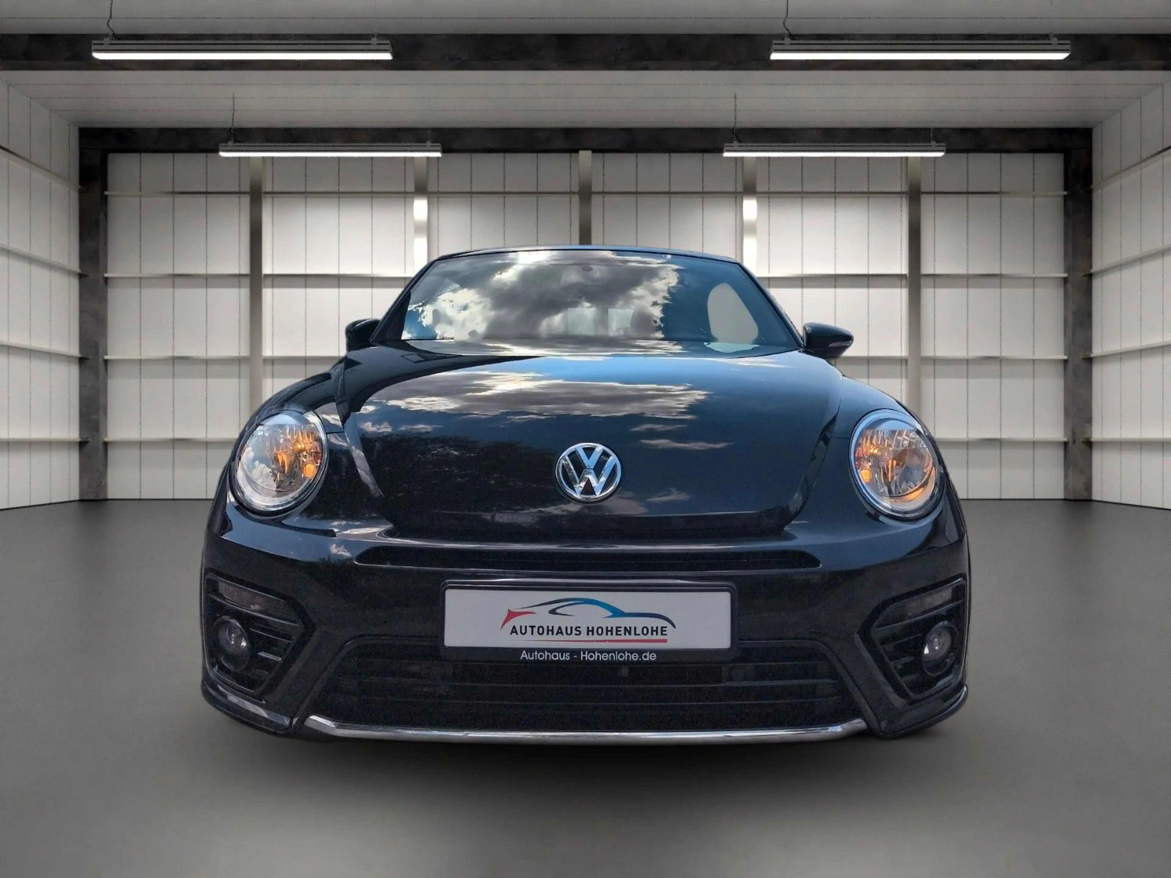 Volkswagen Beetle Cabriolet R-Line TOP ZUSTAND!! — photo 9