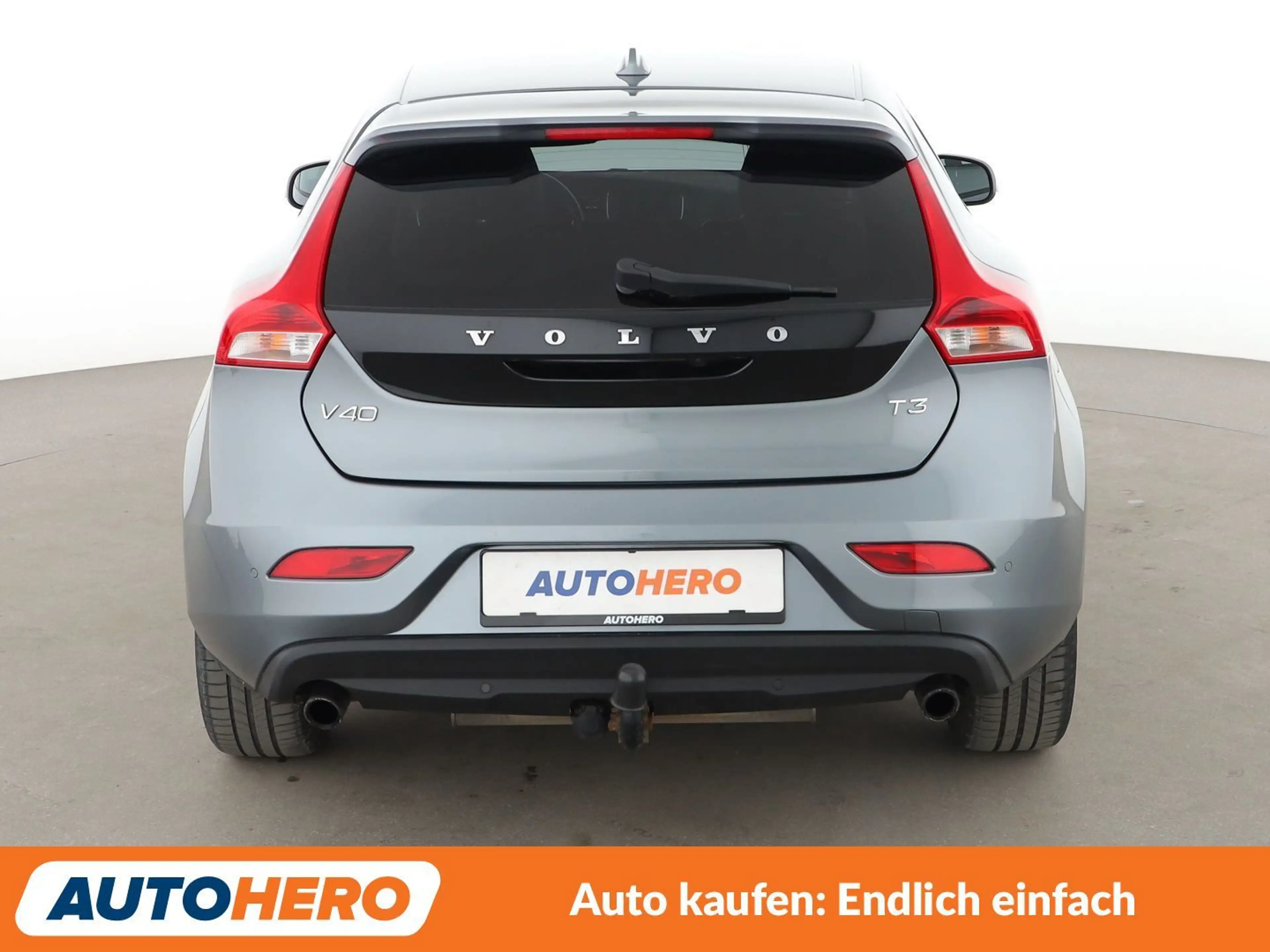 Volvo V40 1.5 Momentum Aut*NAVI*LED*TEMPO*CAM*PDC*SHZ* — photo 5
