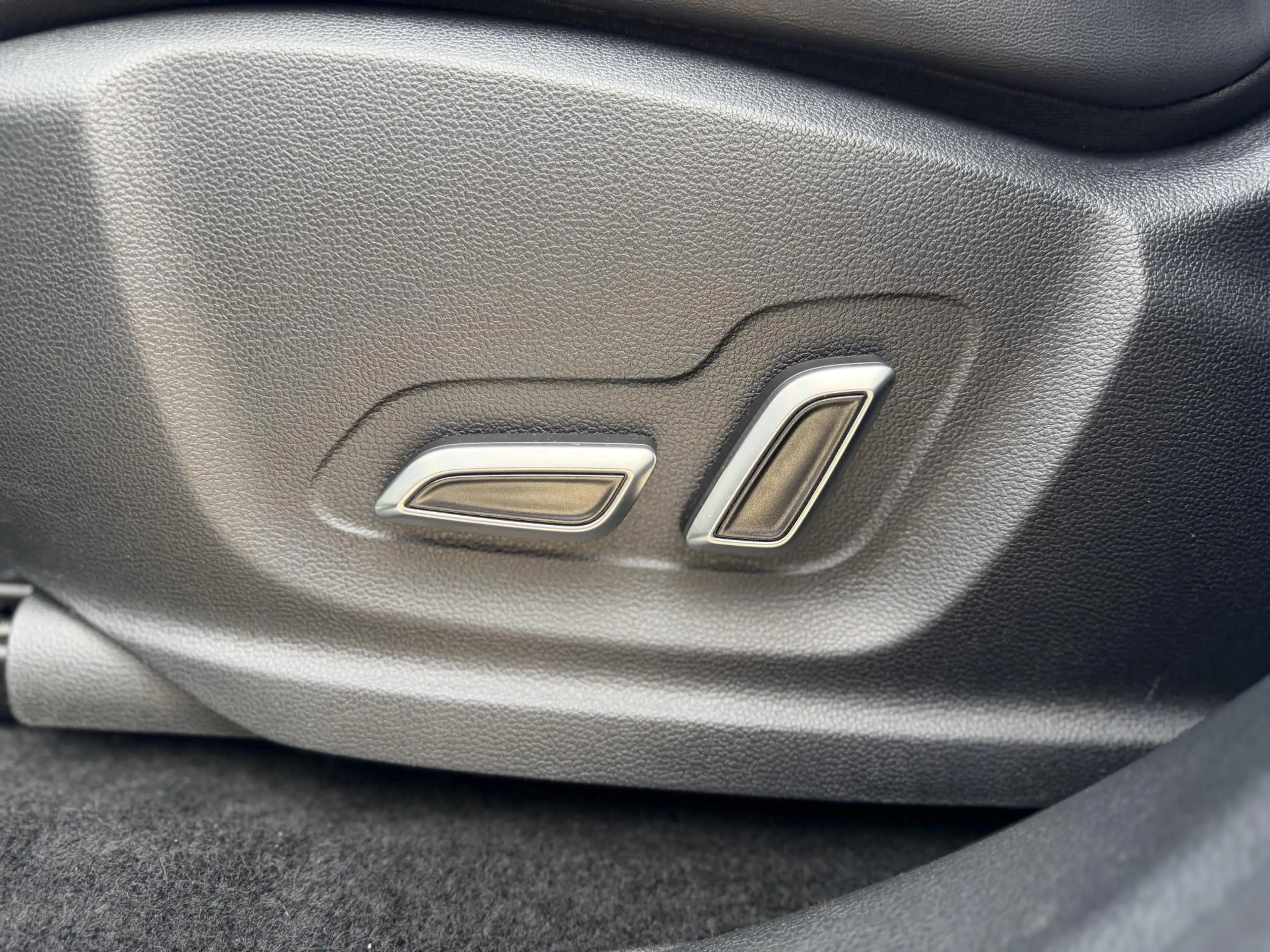 MG EHS 1.5 TGDI Luxury PHEV | Pano | Leder | 360 Camera | — photo 7