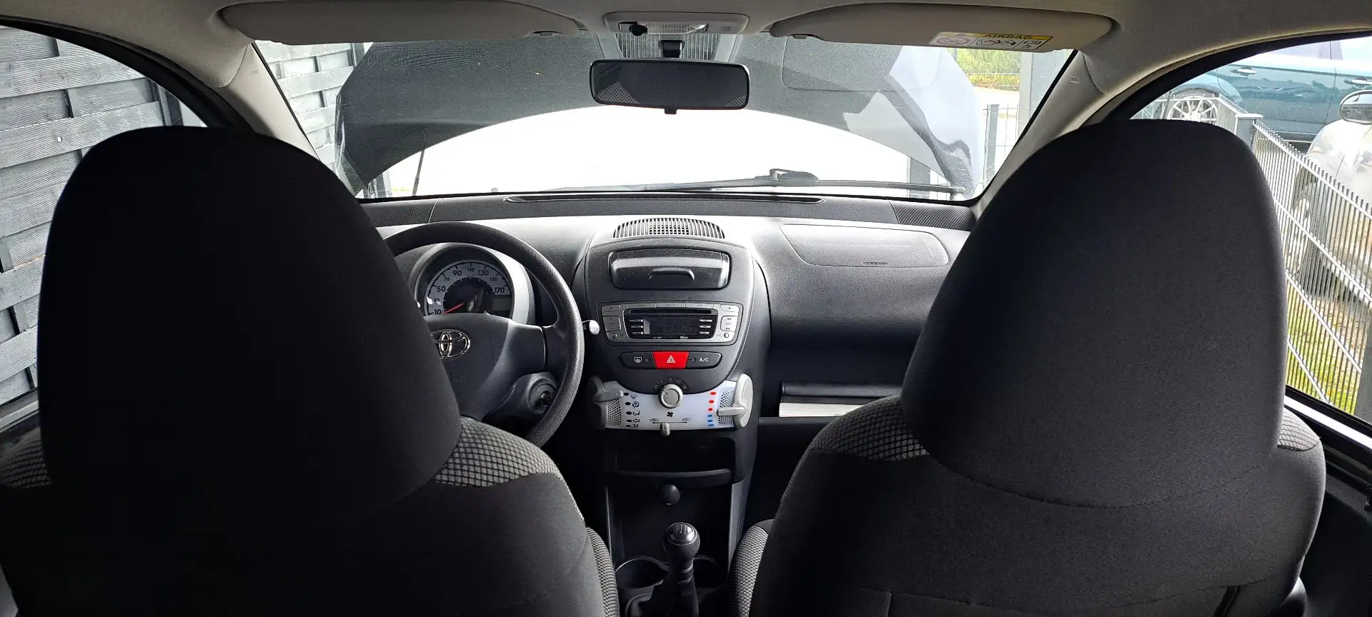 Toyota Aygo x-play - 2