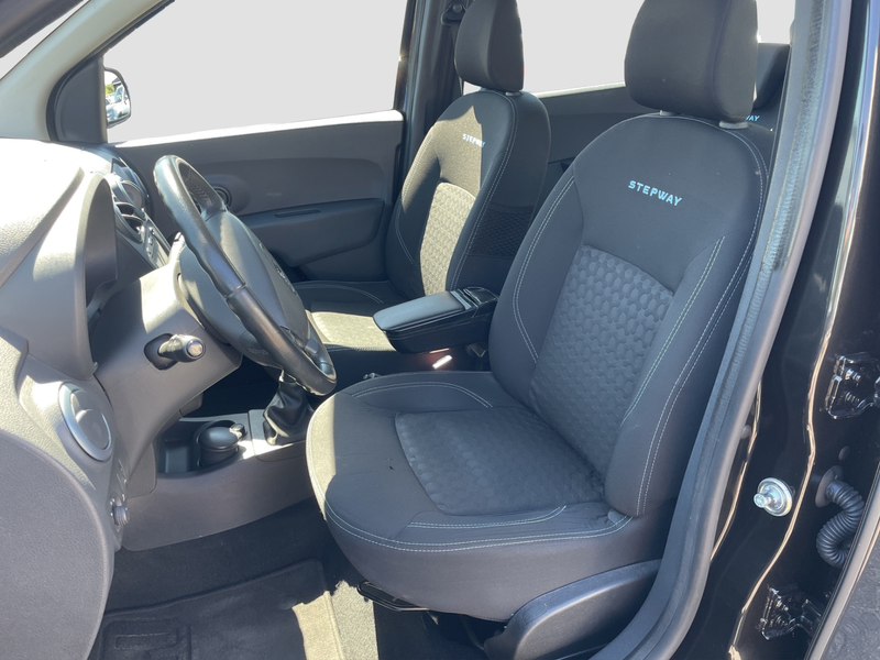 Dacia Lodgy 1.2 TCe Stepway 5p. Airco | Navi | Cruise | 5P — photo 10
