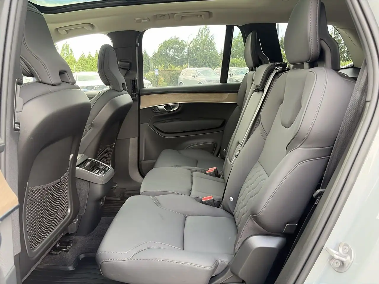 Volvo XC90 снимка Volvo XC90