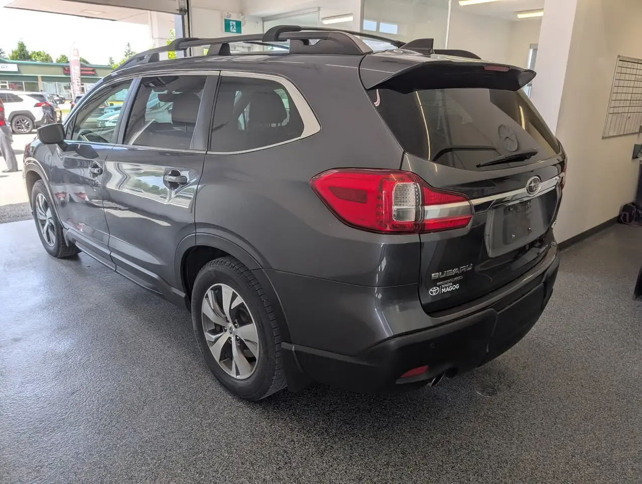 Subaru Ascent снимка Subaru Ascent