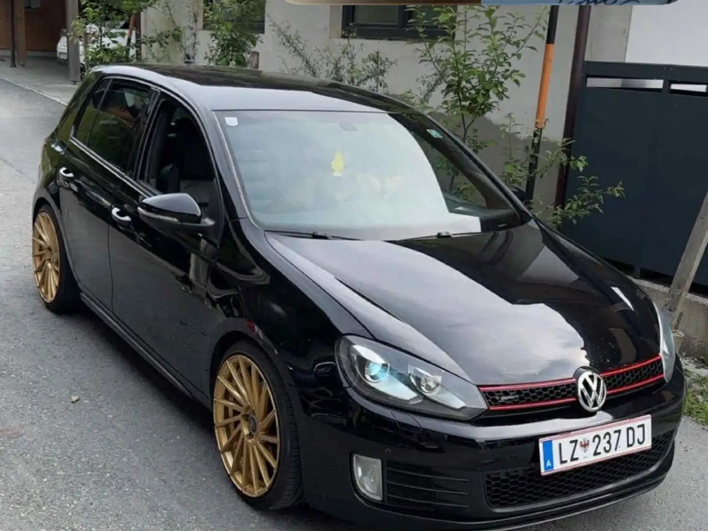 Volkswagen Golf GTI 2,0 Schwarz - 1