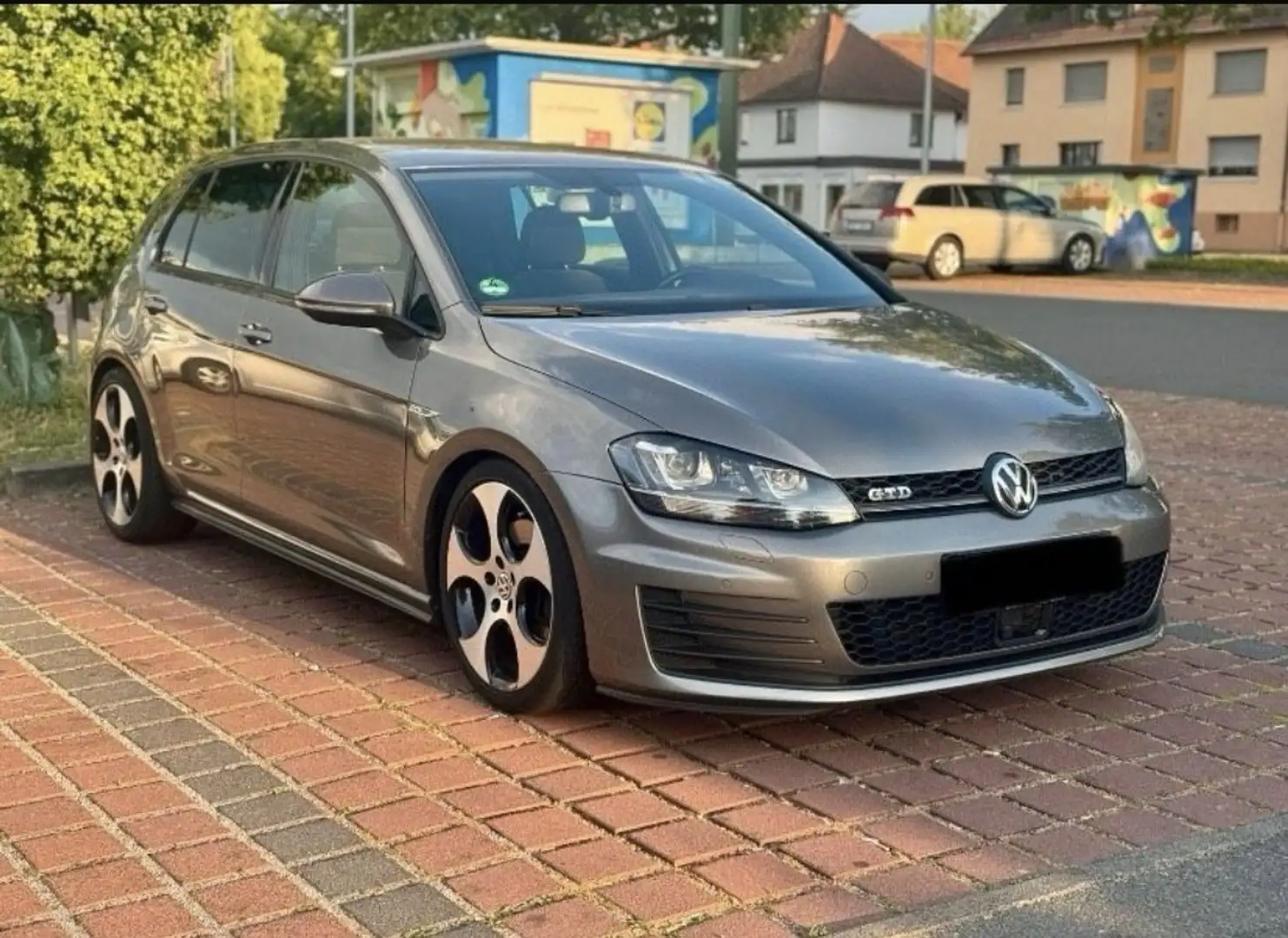 Volkswagen Golf GTD Volkswagen Golf VII 2.0 GTD Gris - 1