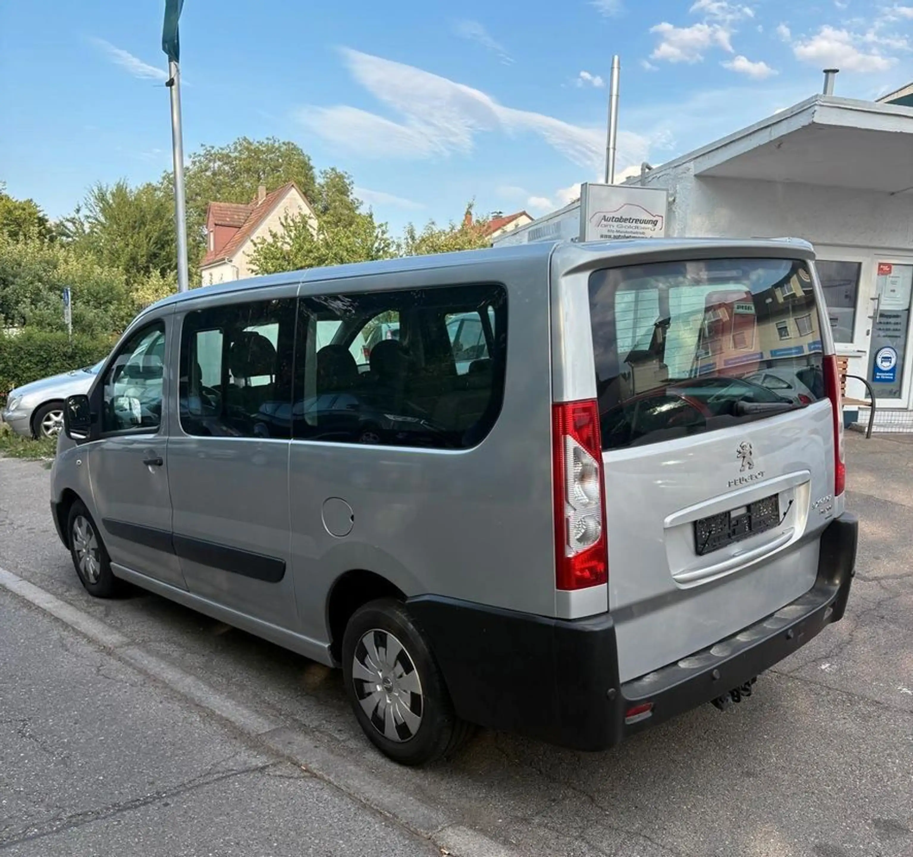 Peugeot Expert L2H1 Access**9-SITZE*KLIMA*AHK — photo 3