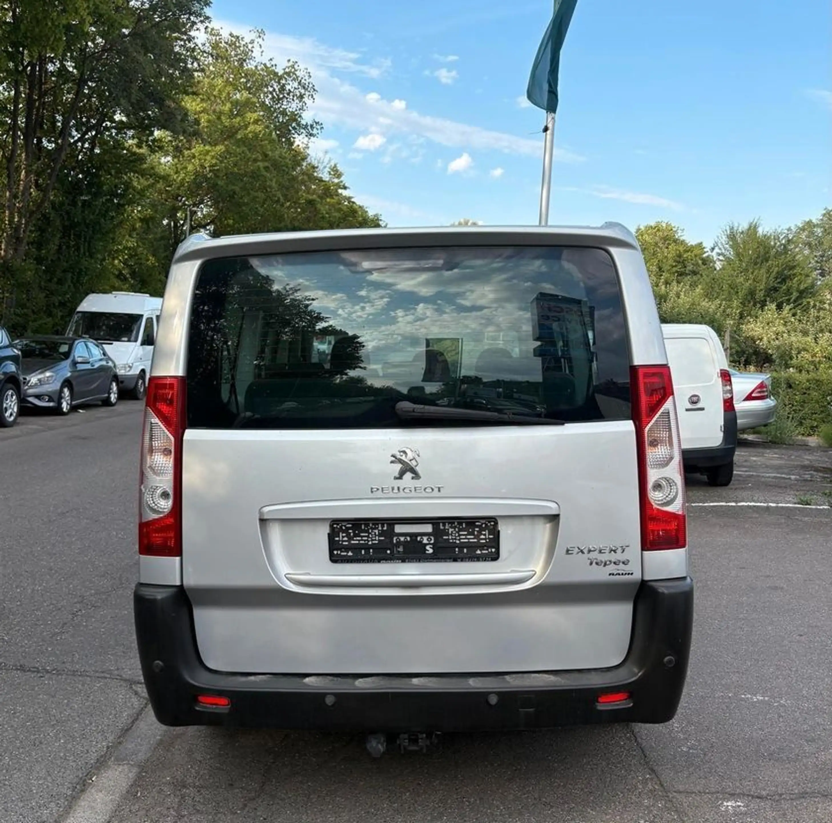 Peugeot Expert L2H1 Access**9-SITZE*KLIMA*AHK — photo 9