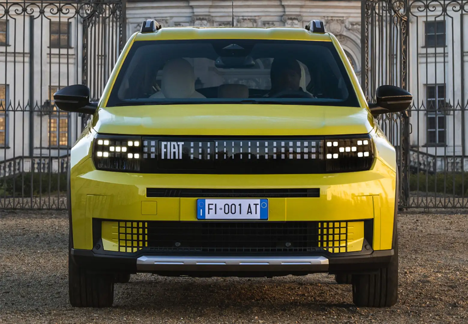 Fiat Grande Panda 1.2 MHEV Icon 110 Grün - 2