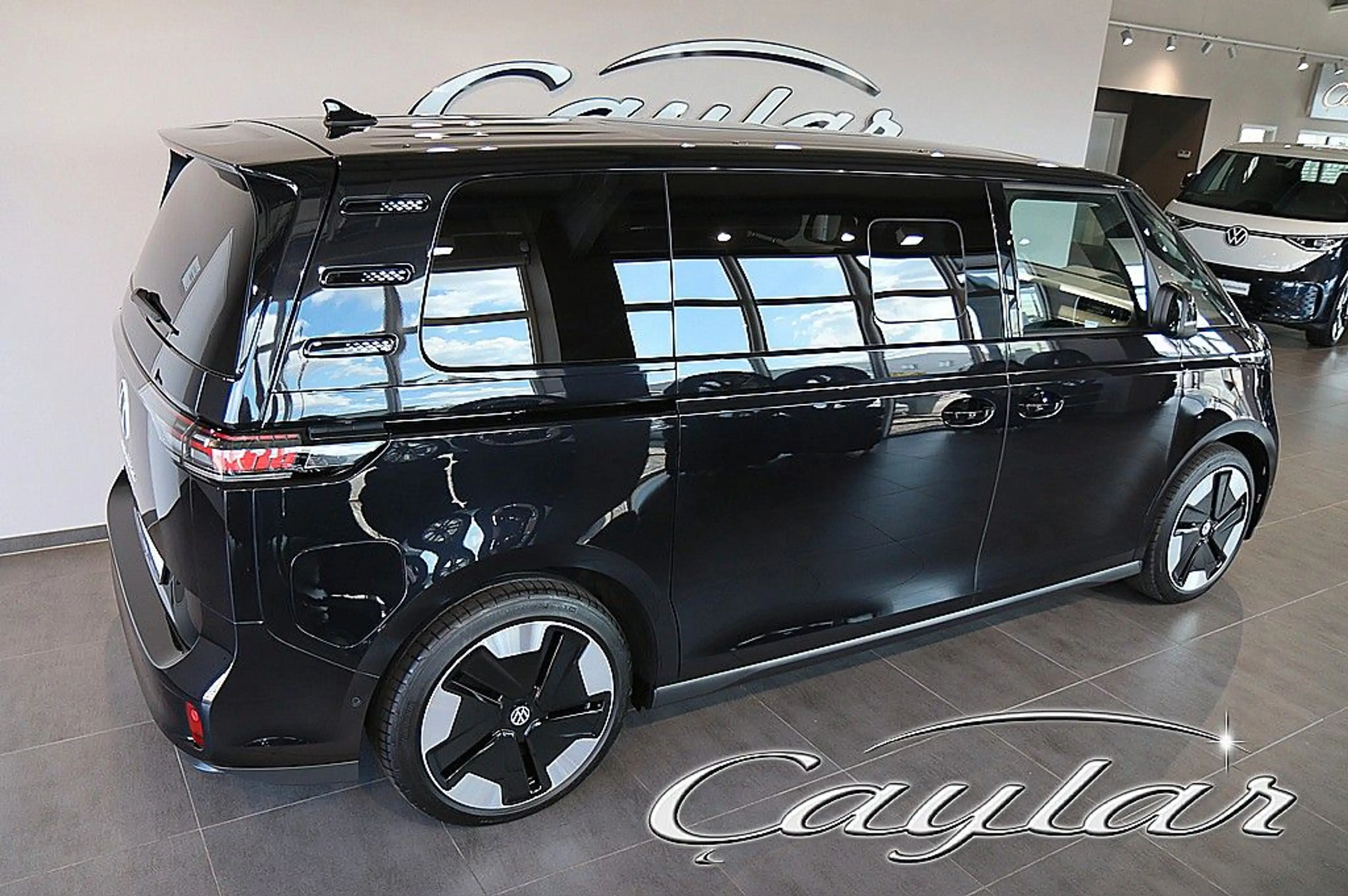 Volkswagen ID. Buzz ID BUZZ PRO LWB PREMIUM PANO 6 SITZE MASSAGE 21" — photo 12