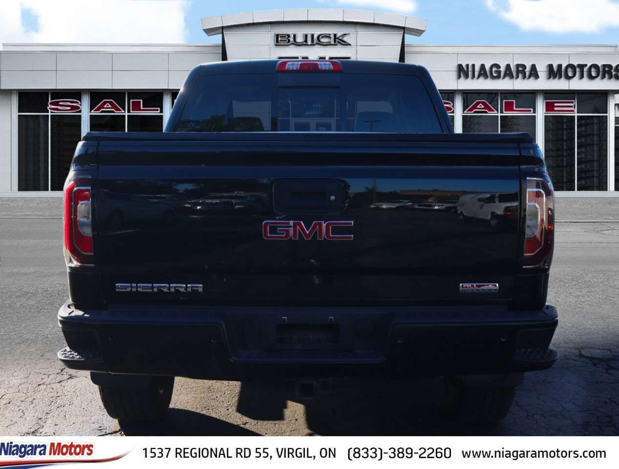 2018 GMC Sierra 1500 4WD Crew Cab Short Box SLT — снимка 1