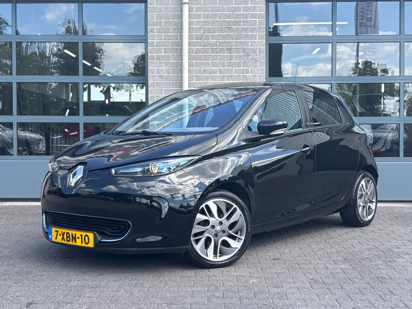 Renault ZOE Q210 Zen Quickcharge 22 kWh (ex Accu) | CAMERA | C Zwart - 1