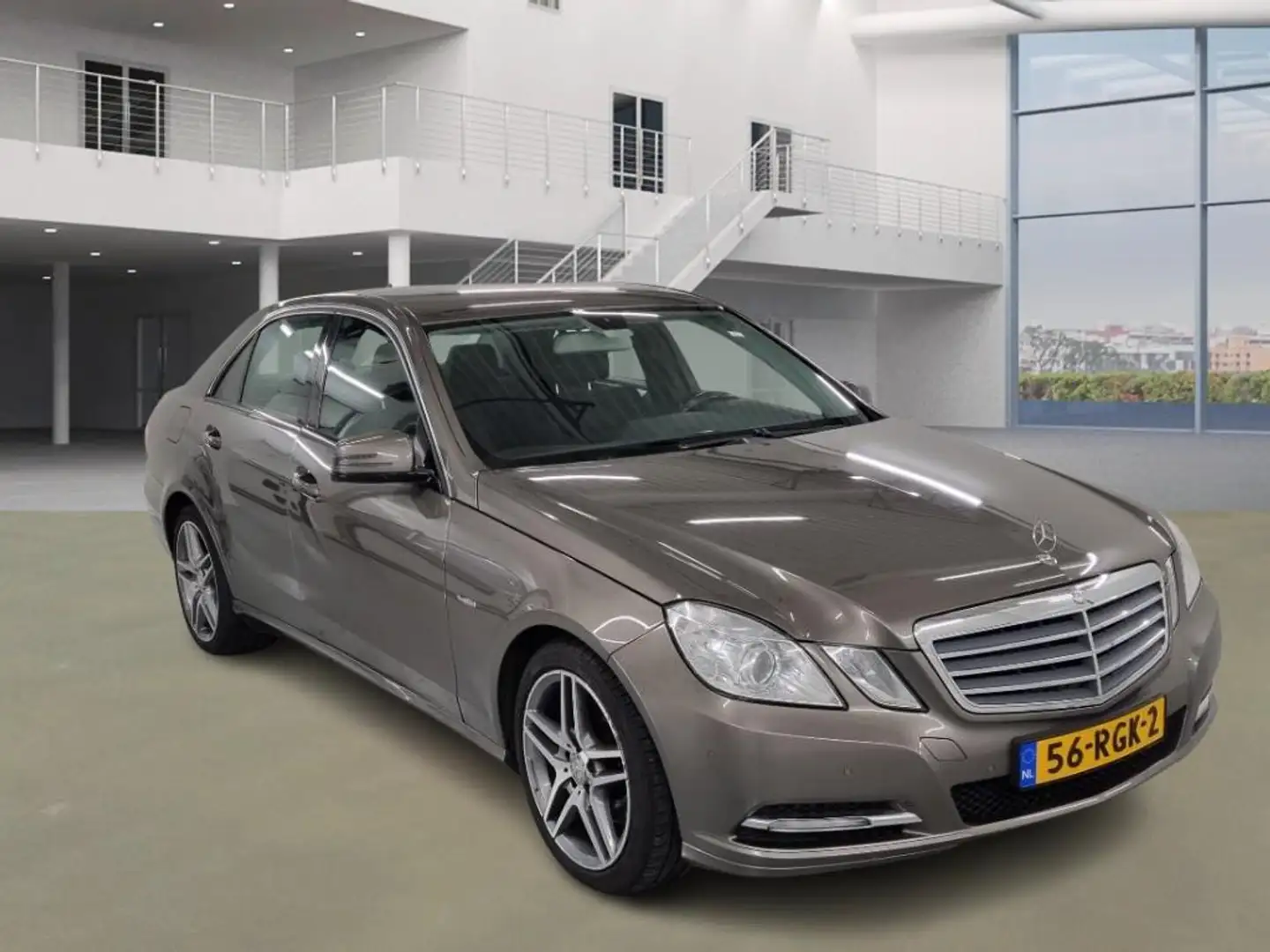 Mercedes-Benz E 200 CGI Business Class / NL PRIJS 8799 e Grigio - 2