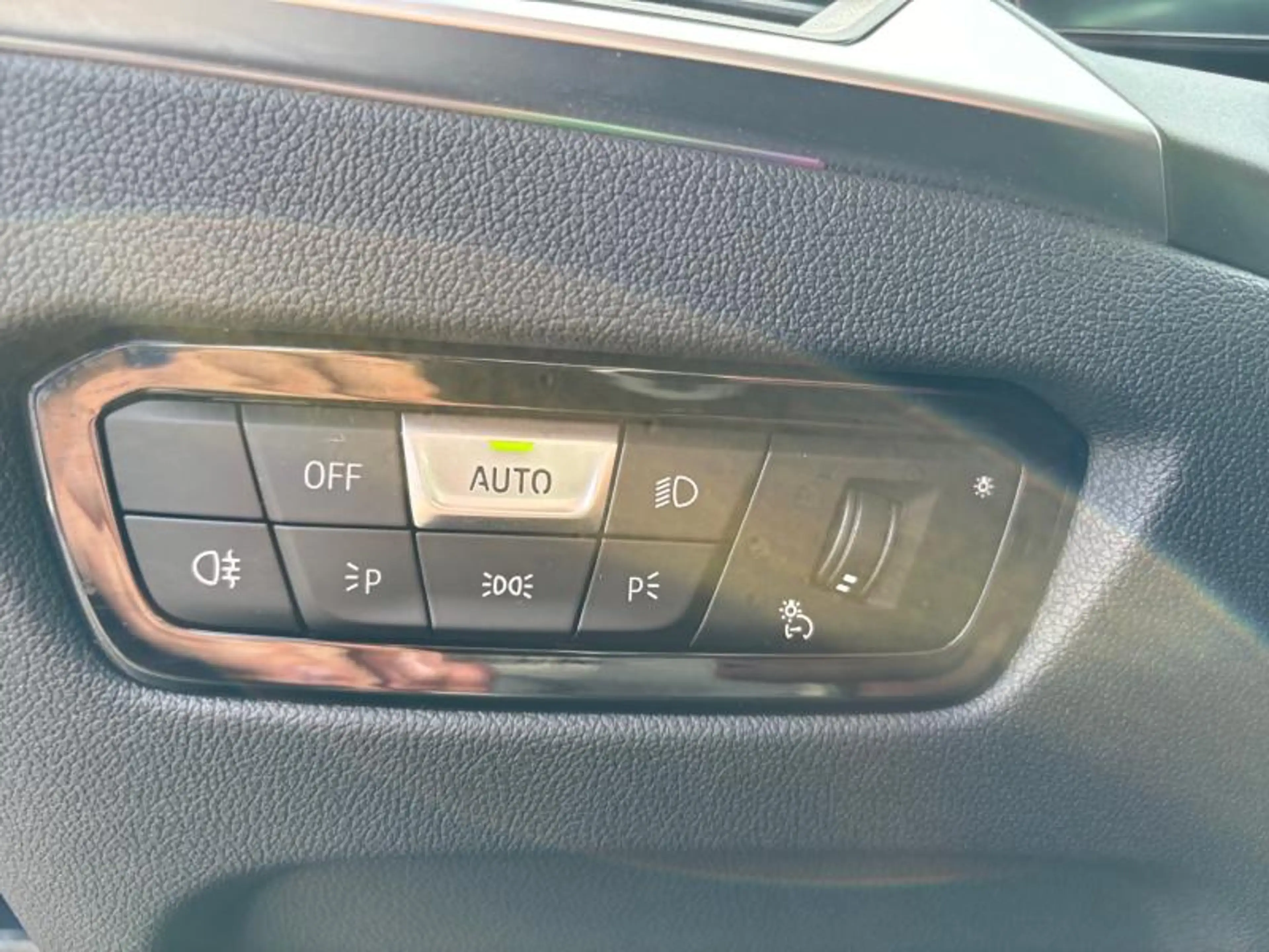 BMW 340 M340i xDrive — photo 12