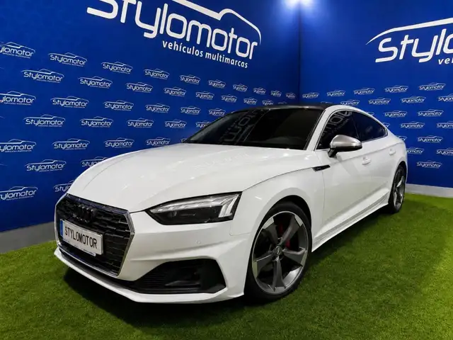 Audi A5 main image