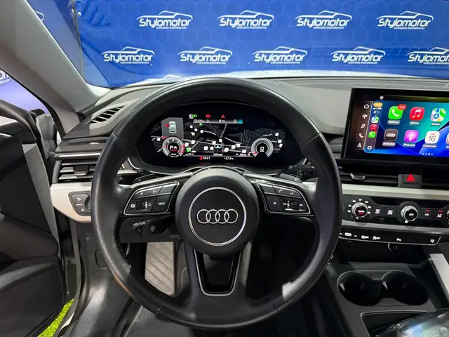 Audi A5 view 9
