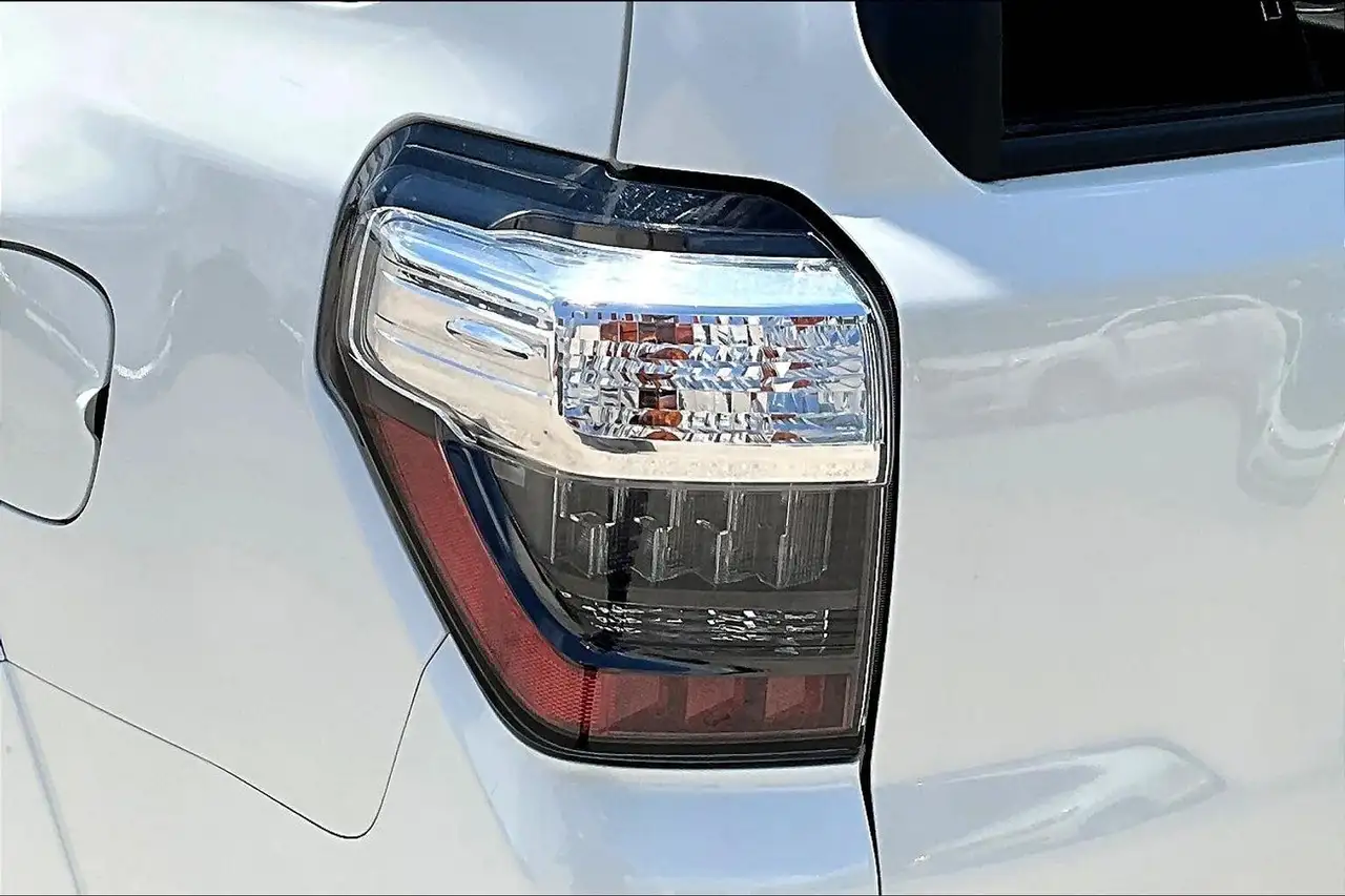 Toyota 4-Runner photo Toyota 4-Runner